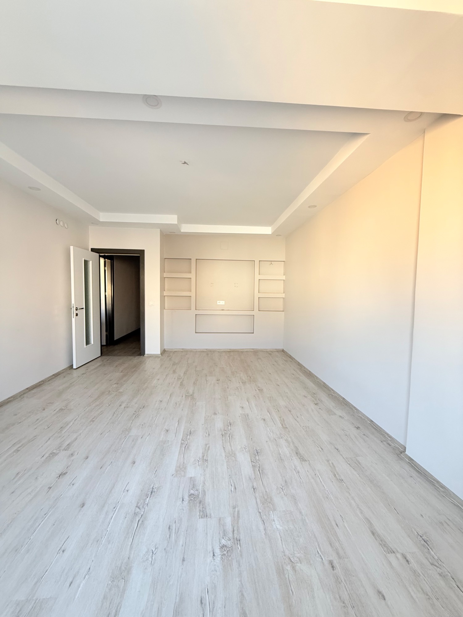 TURGUTLU KİRALIK ŞEHİTLER MAH 2 + 1 DAİRE