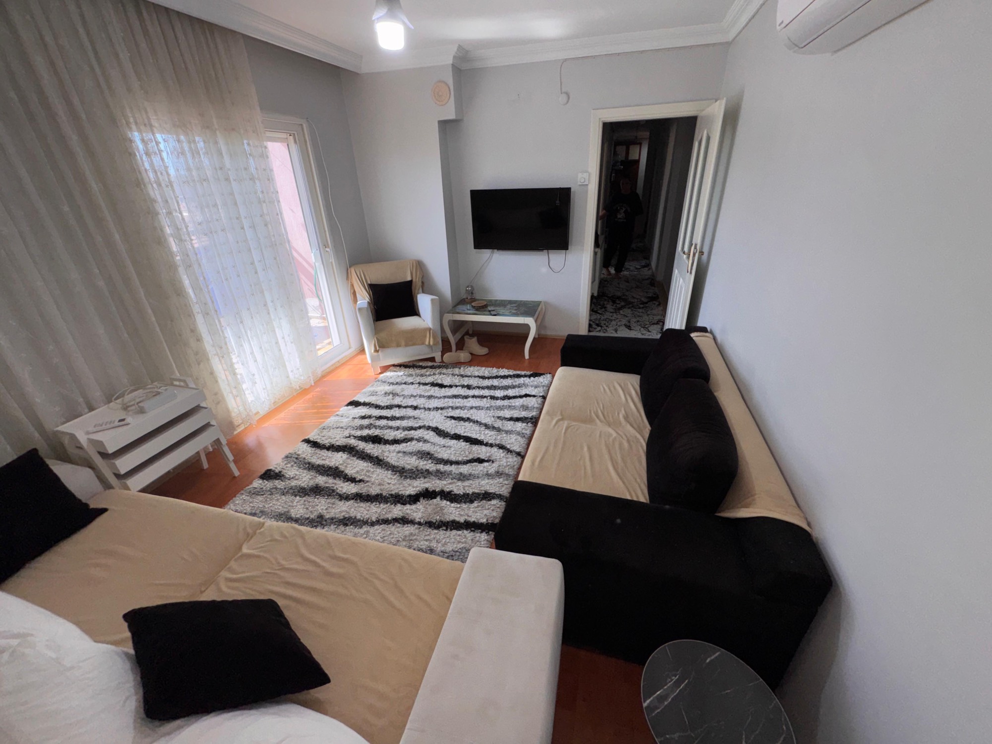 TURGUTLU SATILIK TURAN MAH 2+1 ASANSÖRLÜ ARA KAT DAİRE