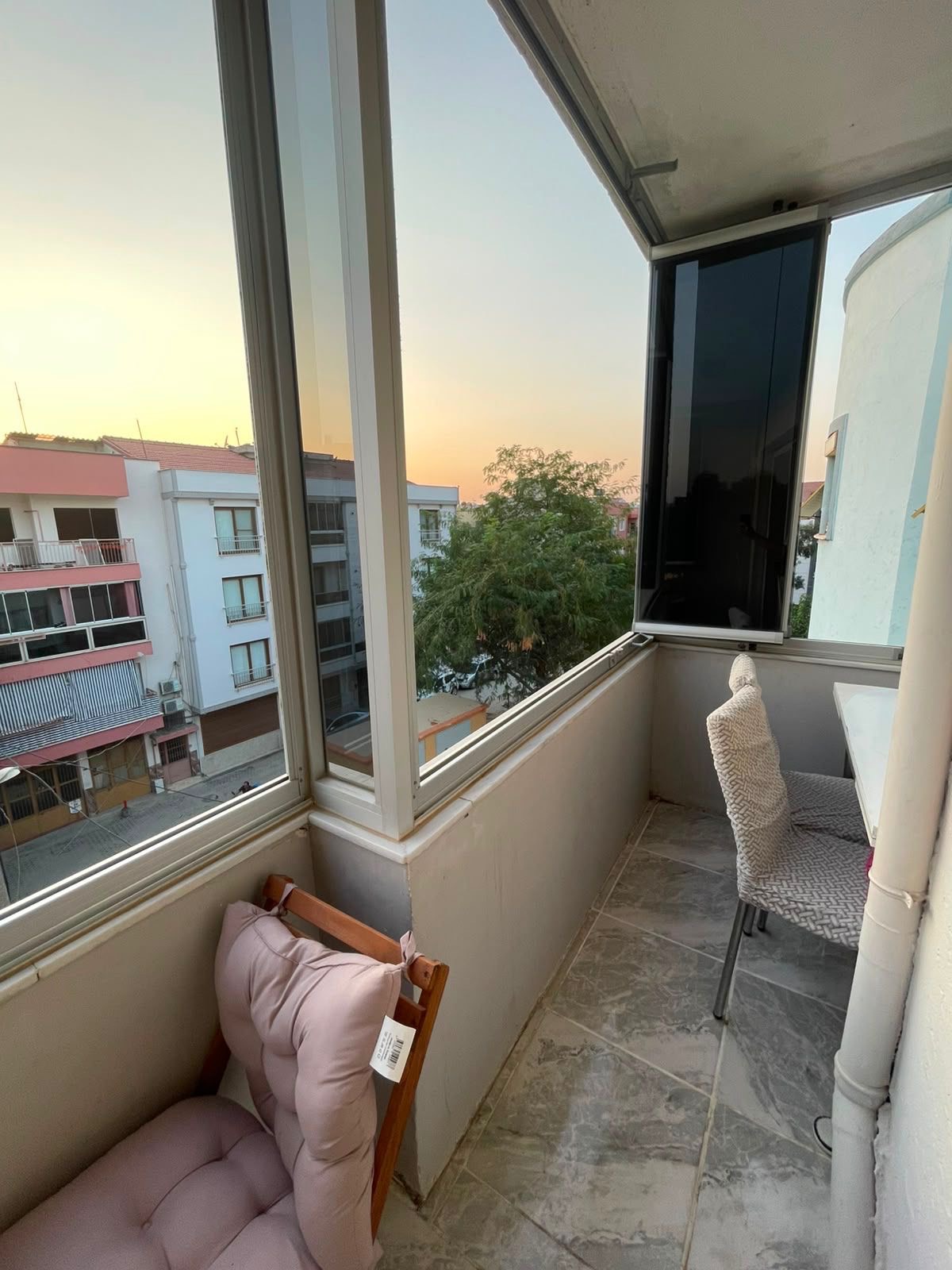 TURGUTLU SATILIK CUMHURİYET MAH 3+1 DAİRE
