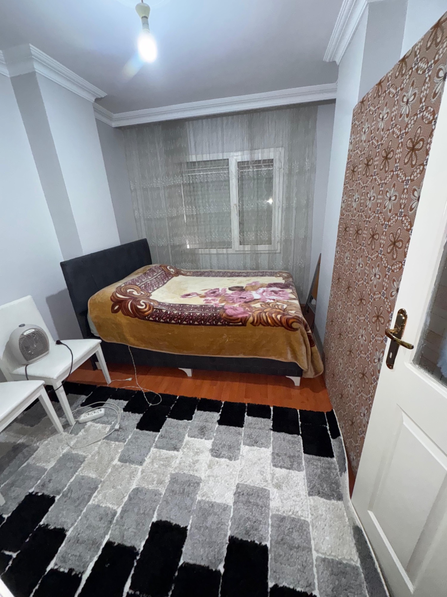 TURGUTLU SATILIK TURAN MAH 2+1 ASANSÖRLÜ ARA KAT DAİRE