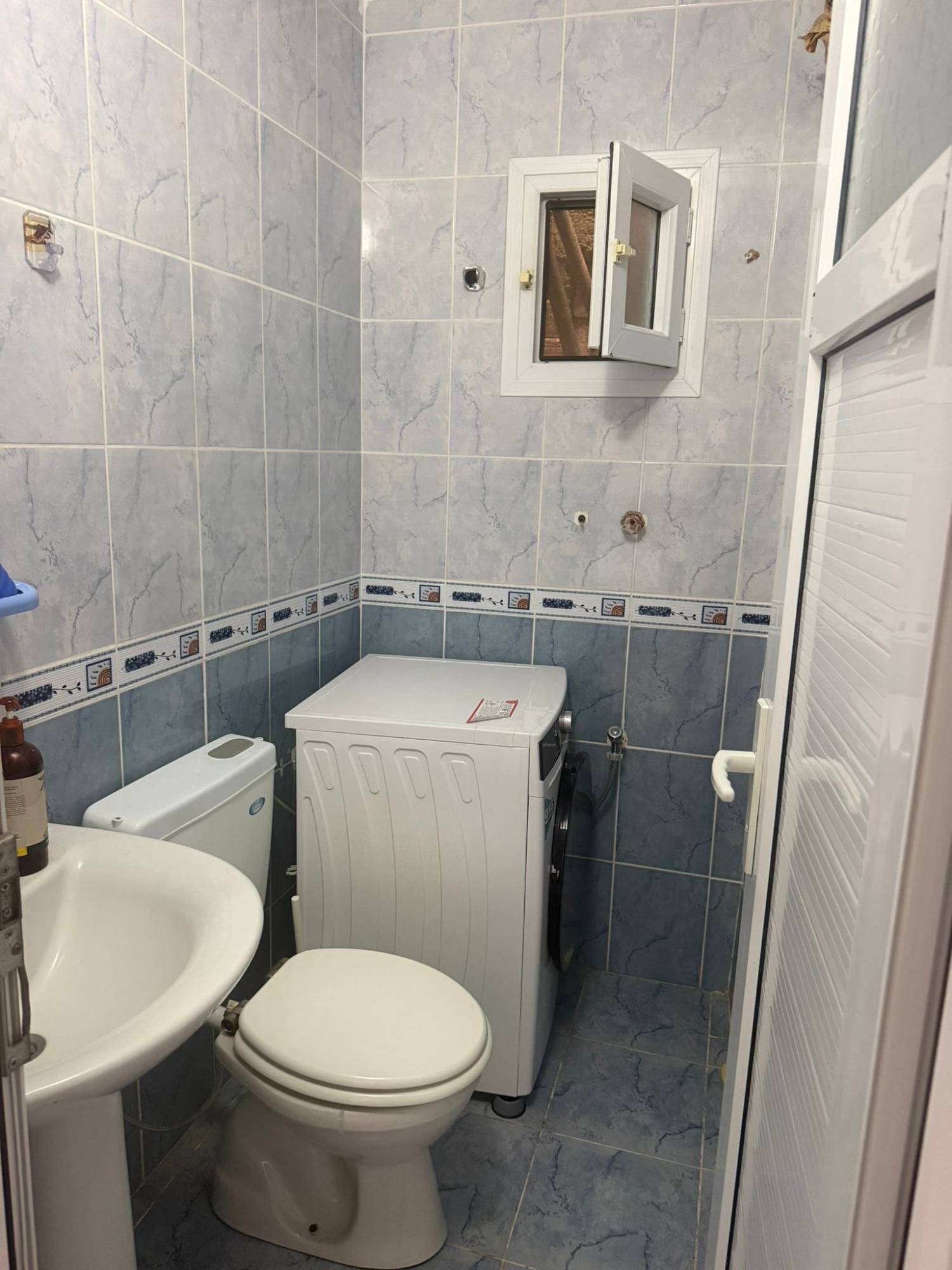 TURGUTLU KIRALIK ERGENEKON MAH EŞYALI EŞYASIZ TRİPLEKS VİLLA