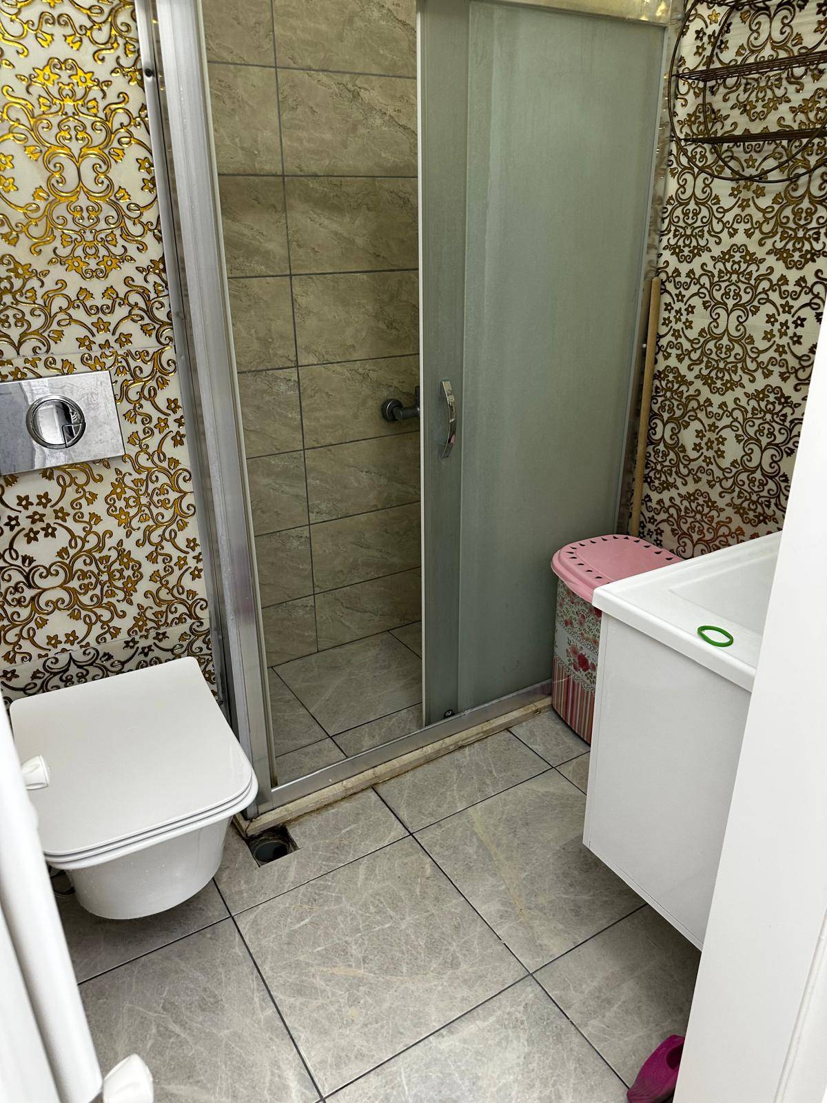 ACARLAR MAHALLESİ 3+1 EŞYALI KİRALIK DAİRE