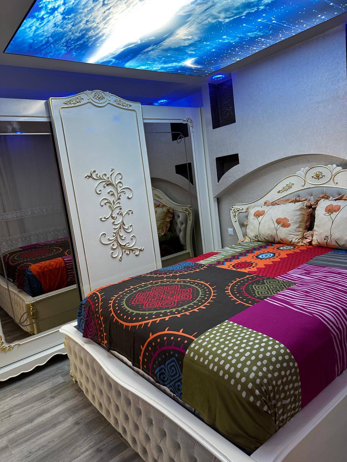 ACARLAR MAHALLESİ 3+1 EŞYALI KİRALIK DAİRE