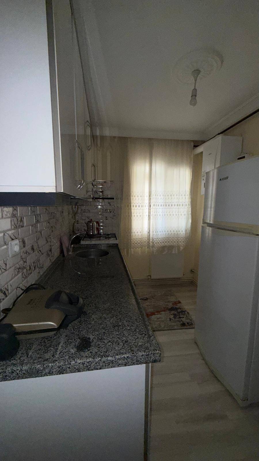 TURGUTLU KIRALIK YIĞITLER MAH 2+0 DOGALGAZLI EŞYALI DAİRE