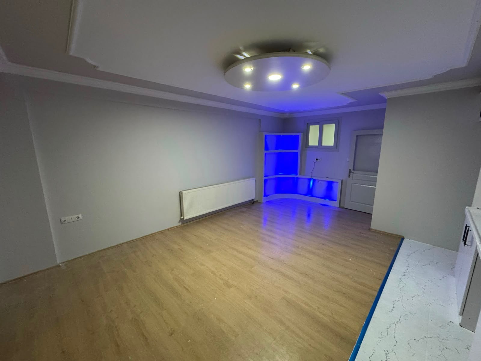 SEVİNÇ PARKI YAKINI 3+1 BAHÇELİ GENİŞ ZEMİN SATILIK DAİRE