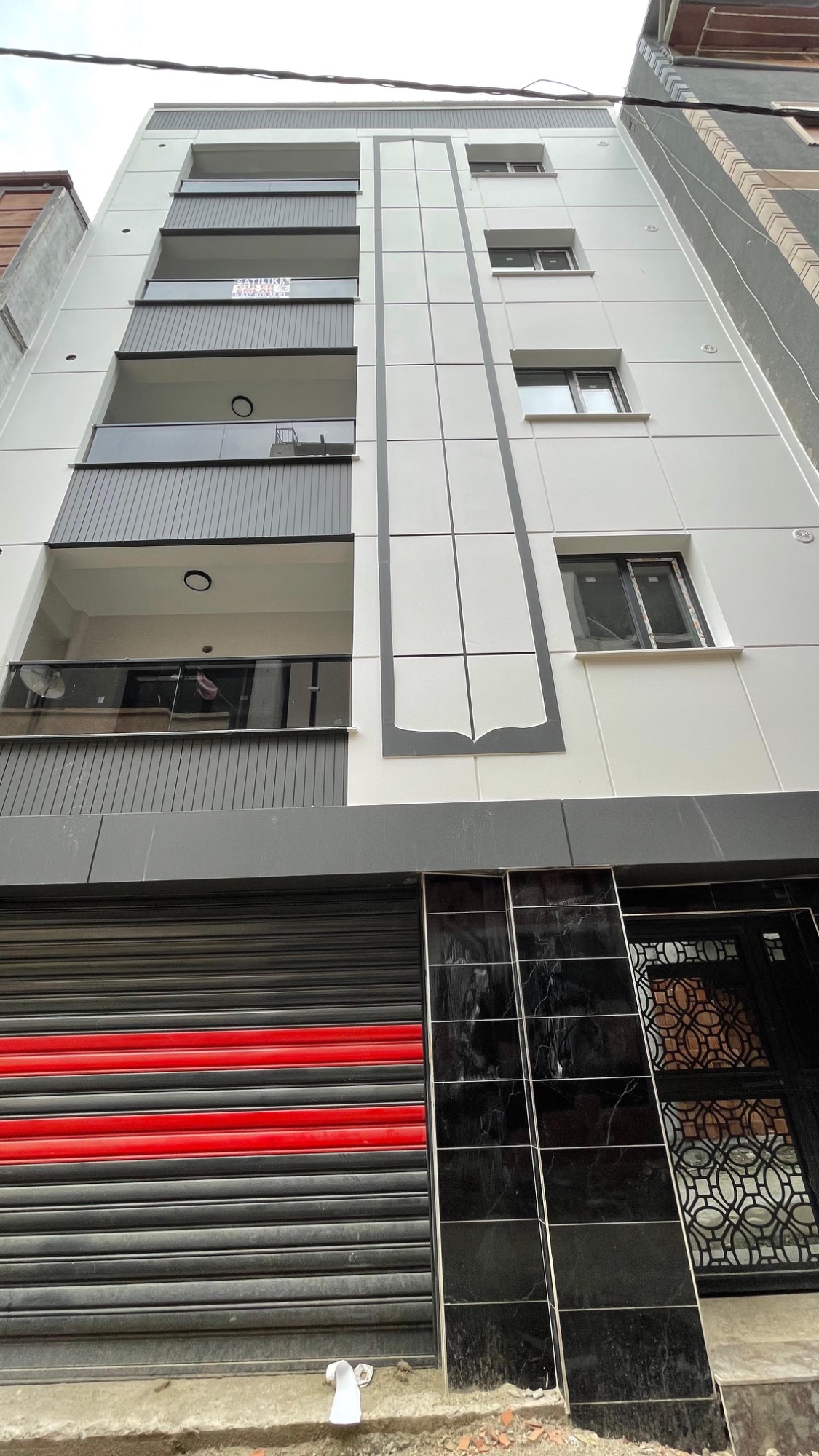 ACİL SATILIK 105 M2 2+1  OTOPARKLI ASANSÖRLÜ