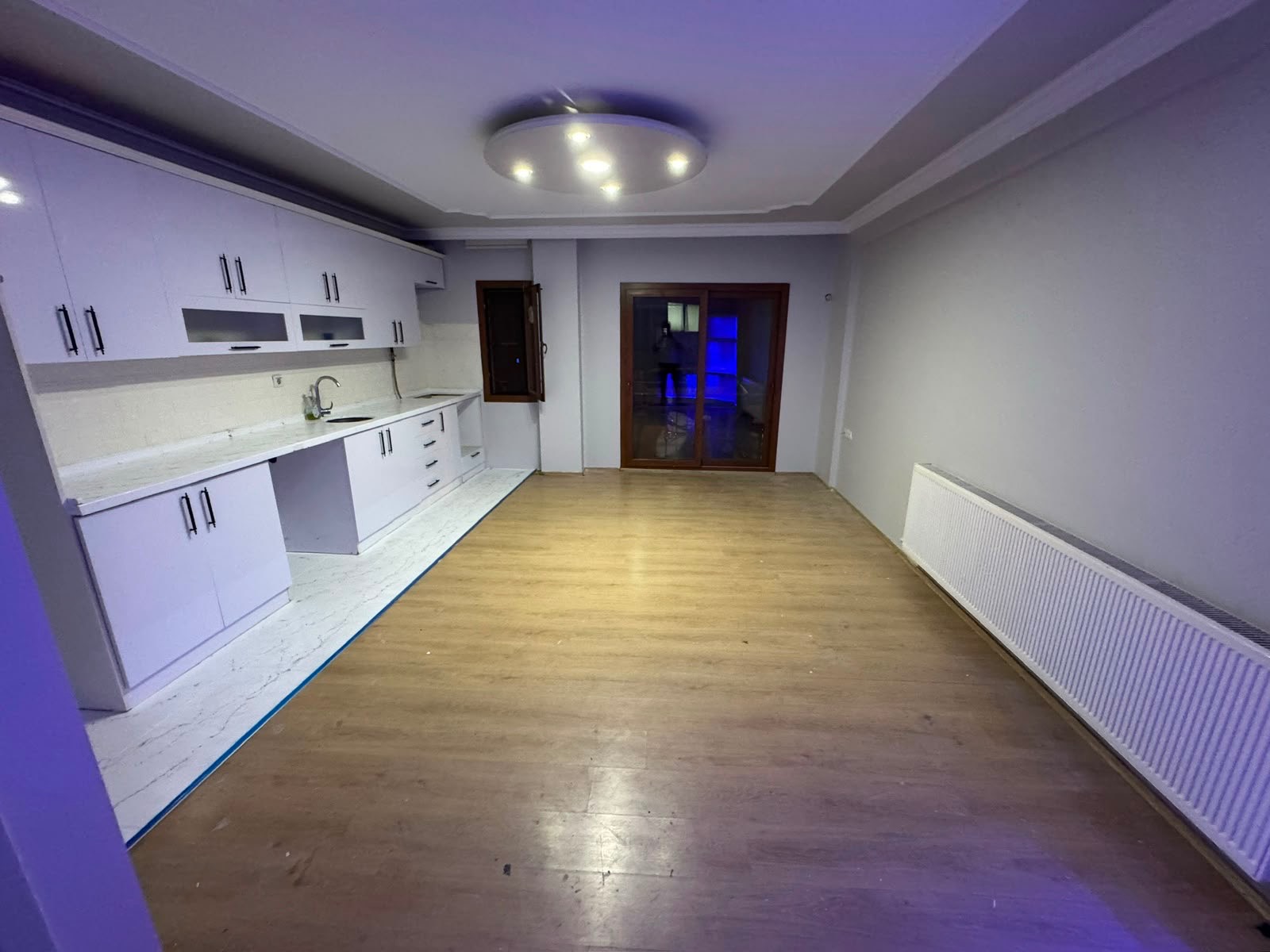 SEVİNÇ PARKI YAKINI 3+1 BAHÇELİ GENİŞ ZEMİN SATILIK DAİRE