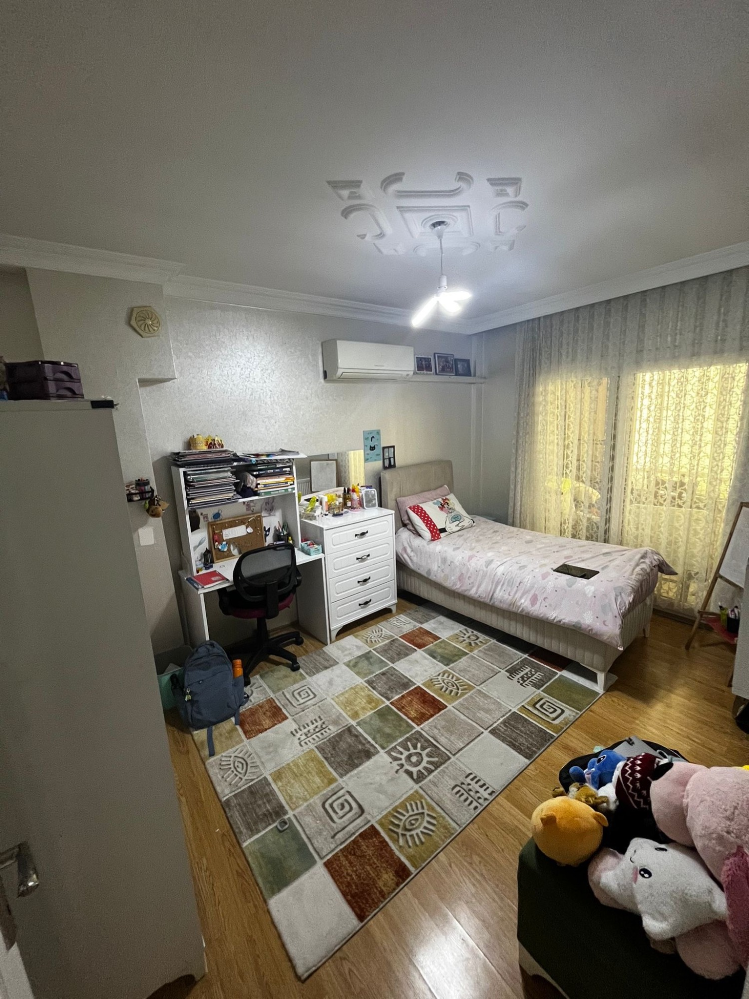 YILDIRIM MAH ÇARŞIYA YAKIN GENİŞ 3+1 SATILIK DAİRE