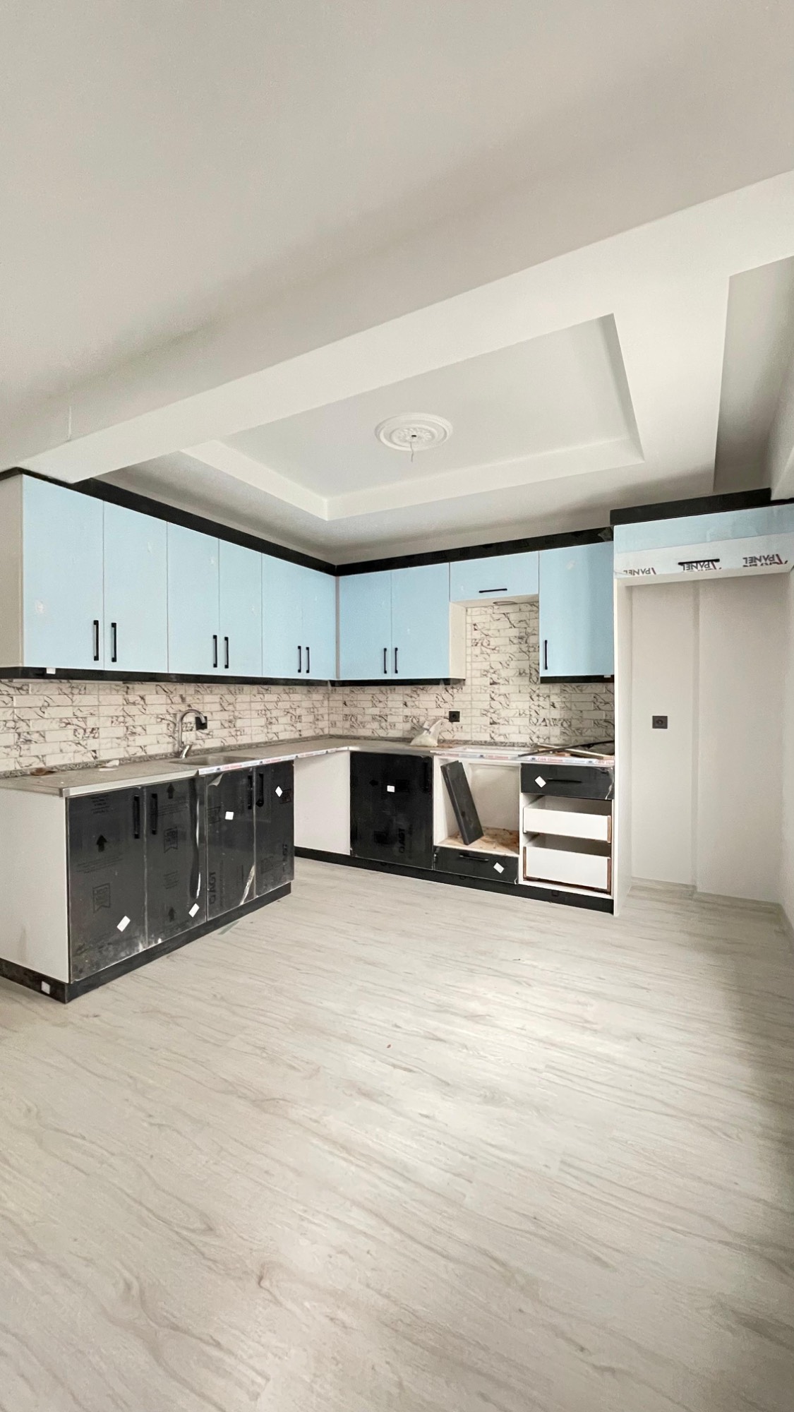 ACİL SATILIK 105 M2 2+1  OTOPARKLI ASANSÖRLÜ