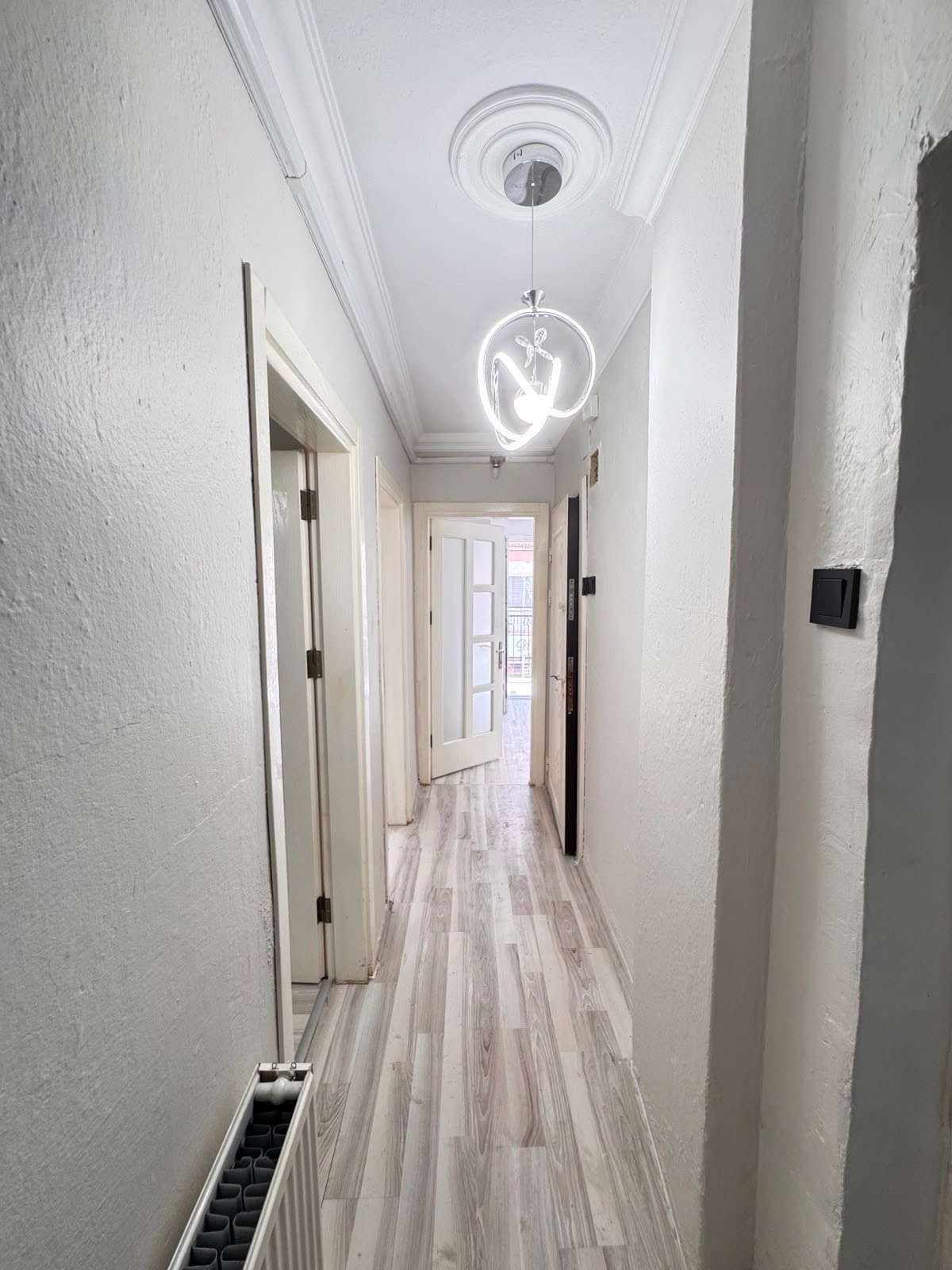 ACİL SATILIK TURAN MAH ARA KAT 2+1 D.GAZLI SATILIK DAİRE