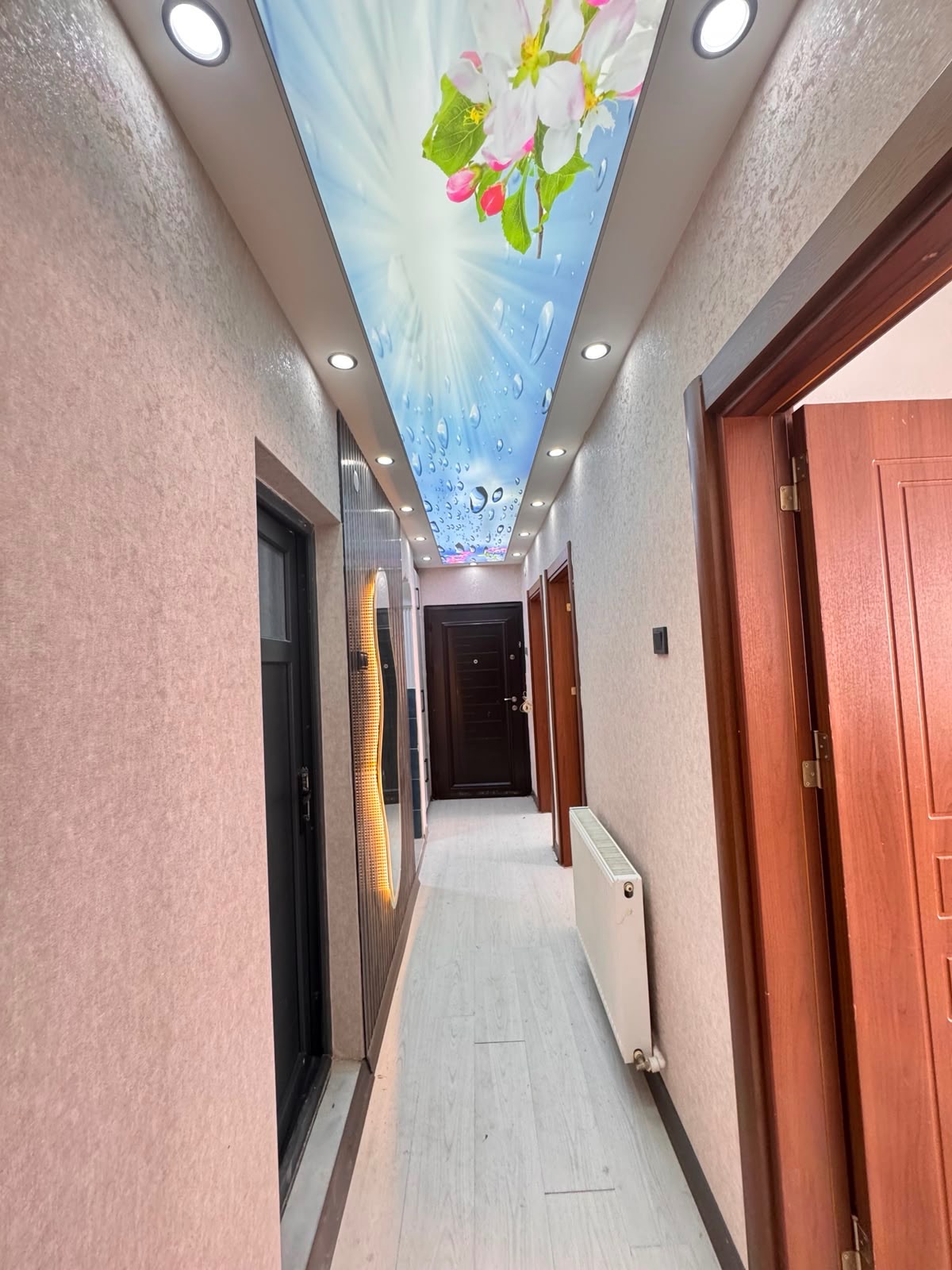 TURAN MAH 2+1 D.GAZLI ARA KAT MERKEZİ KONUMDA MASRAFSIZ SATILIK DAİRE