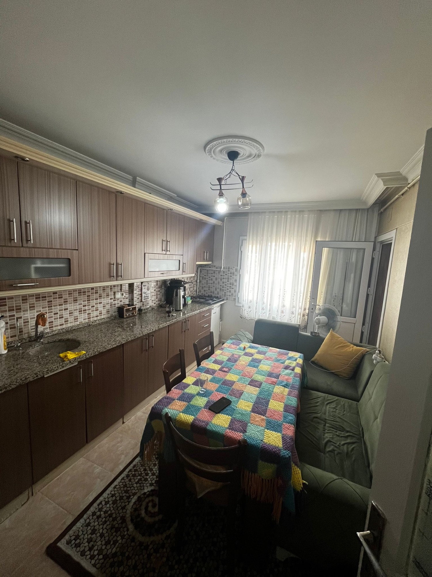 YILDIRIM MAH ÇARŞIYA YAKIN GENİŞ 3+1 SATILIK DAİRE
