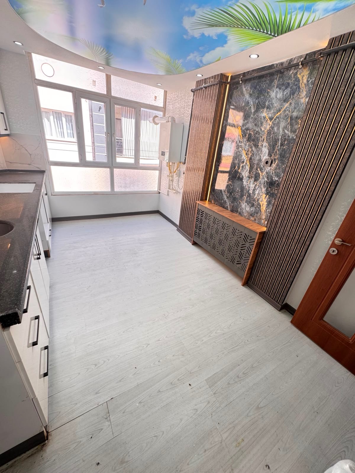 TURAN MAH 2+1 D.GAZLI ARA KAT MERKEZİ KONUMDA MASRAFSIZ SATILIK DAİRE