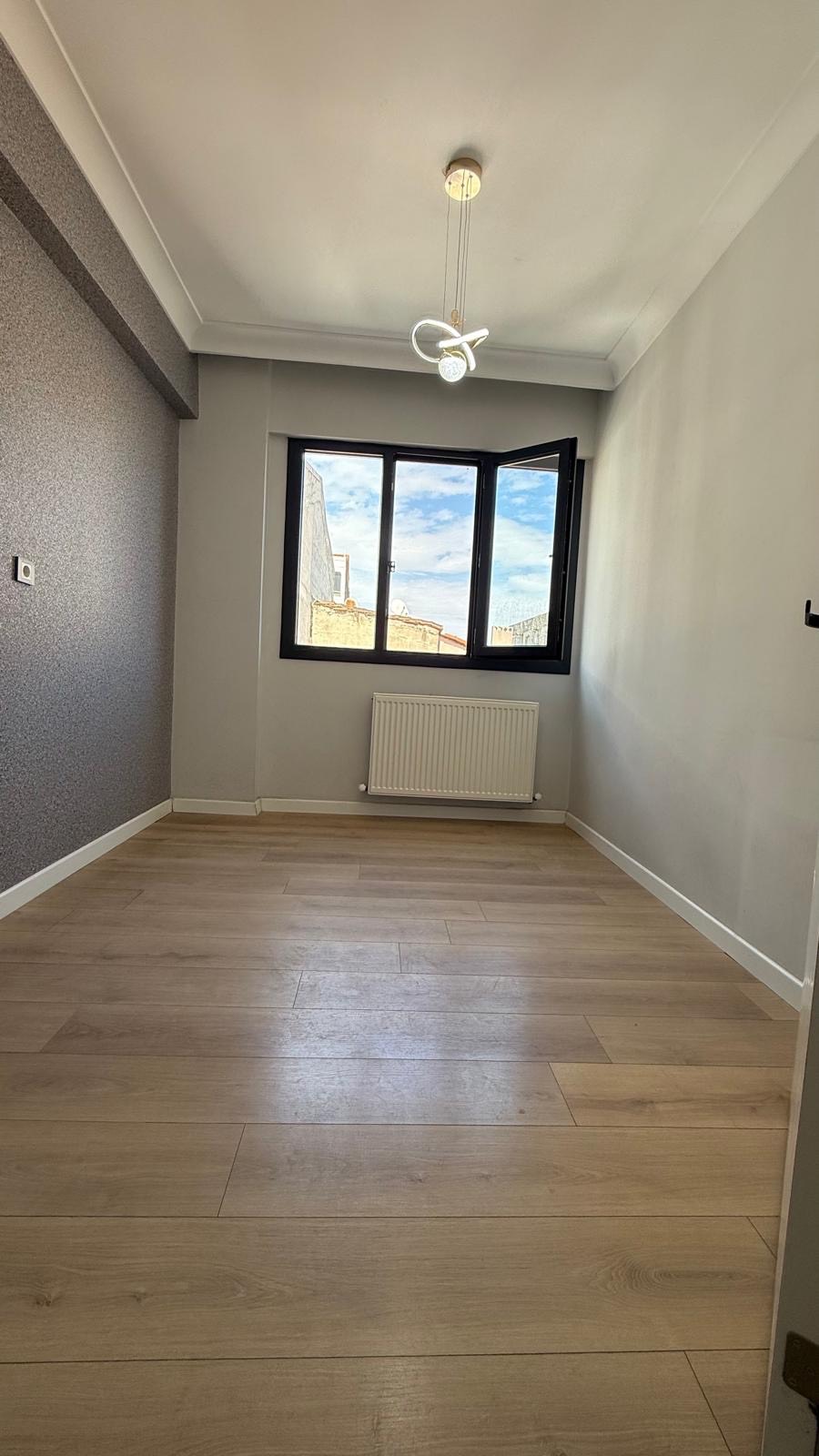 YENİ MAH'DE UYGUN FİYATLI MASRAFSIZ YENİ SATILIK DAİRE