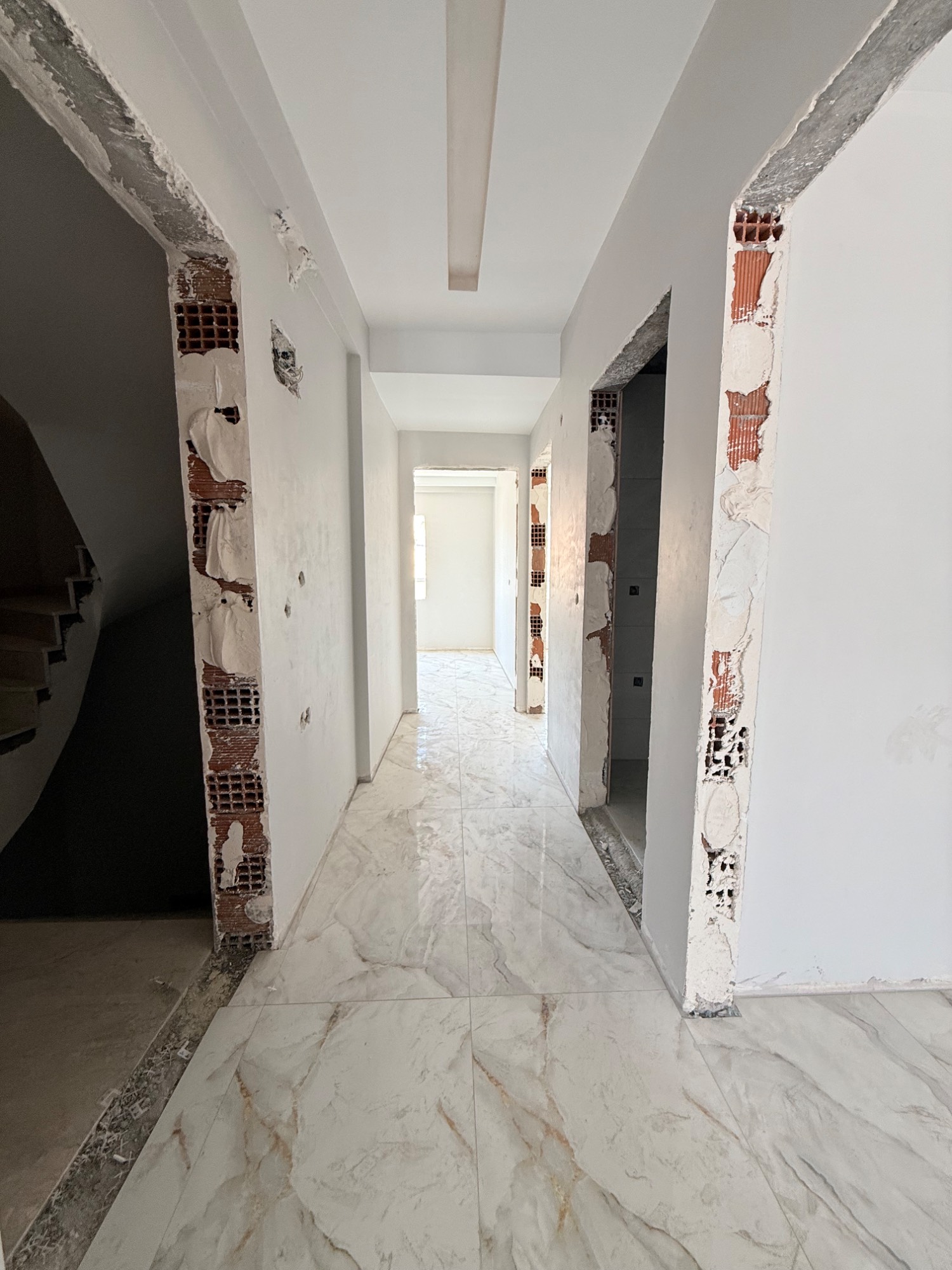 TURGUTLU SATILIK YENI MAH MAHALLE 2+1-105M2