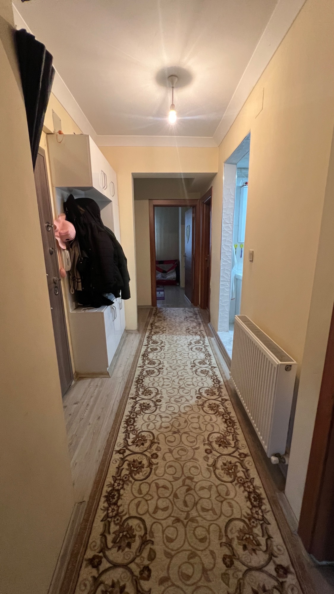 PAZARTESİ PAZARI YAKINI 3 + 1 ARA KAT DOĞALGAZLI SATILIK DAİRE 3+1