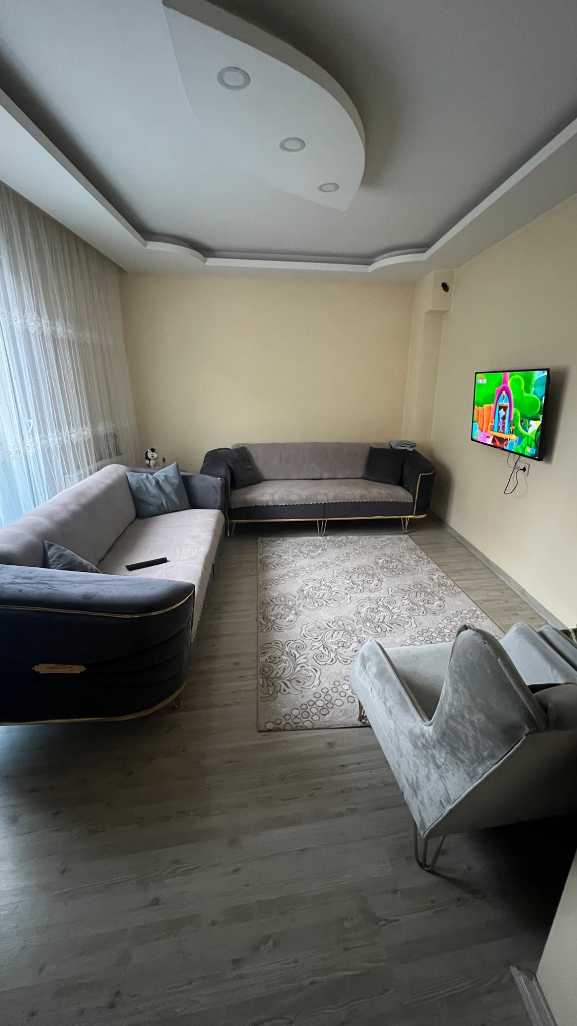PAZARTESİ PAZARI YAKINI 3 + 1 ARA KAT DOĞALGAZLI SATILIK DAİRE 3+1