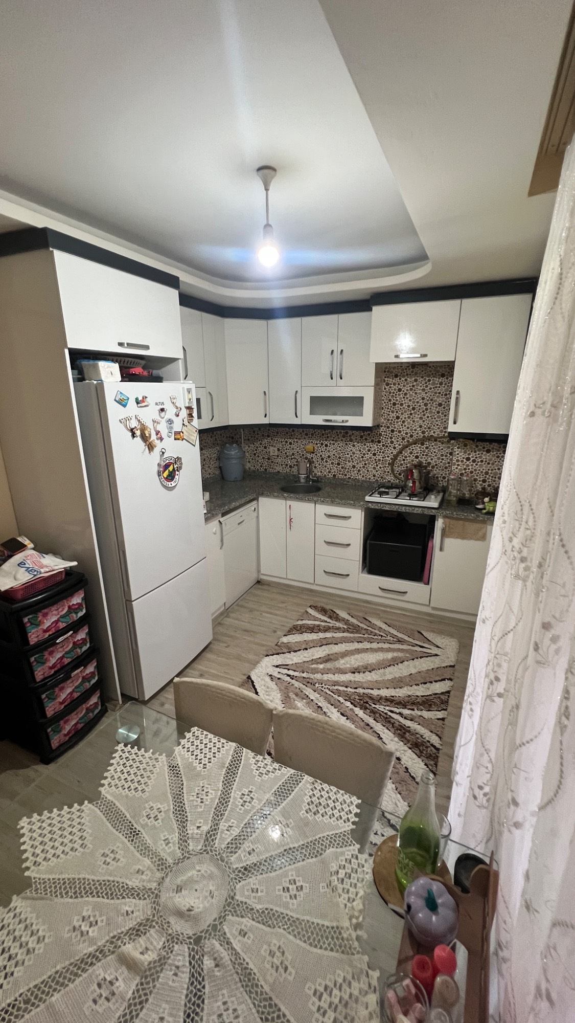 PAZARTESİ PAZARI YAKINI 3 + 1 ARA KAT DOĞALGAZLI SATILIK DAİRE 3+1