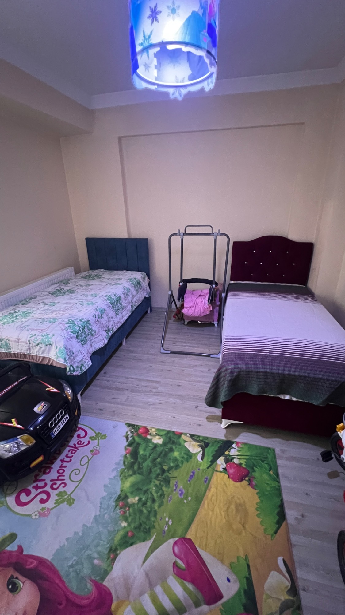 PAZARTESİ PAZARI YAKINI 3 + 1 ARA KAT DOĞALGAZLI SATILIK DAİRE 3+1
