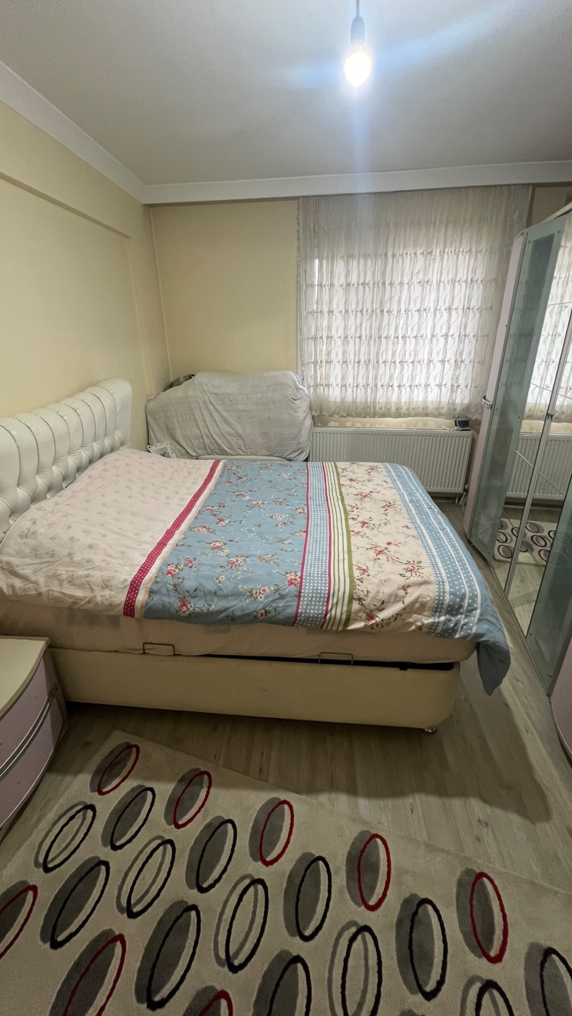 PAZARTESİ PAZARI YAKINI 3 + 1 ARA KAT DOĞALGAZLI SATILIK DAİRE 3+1