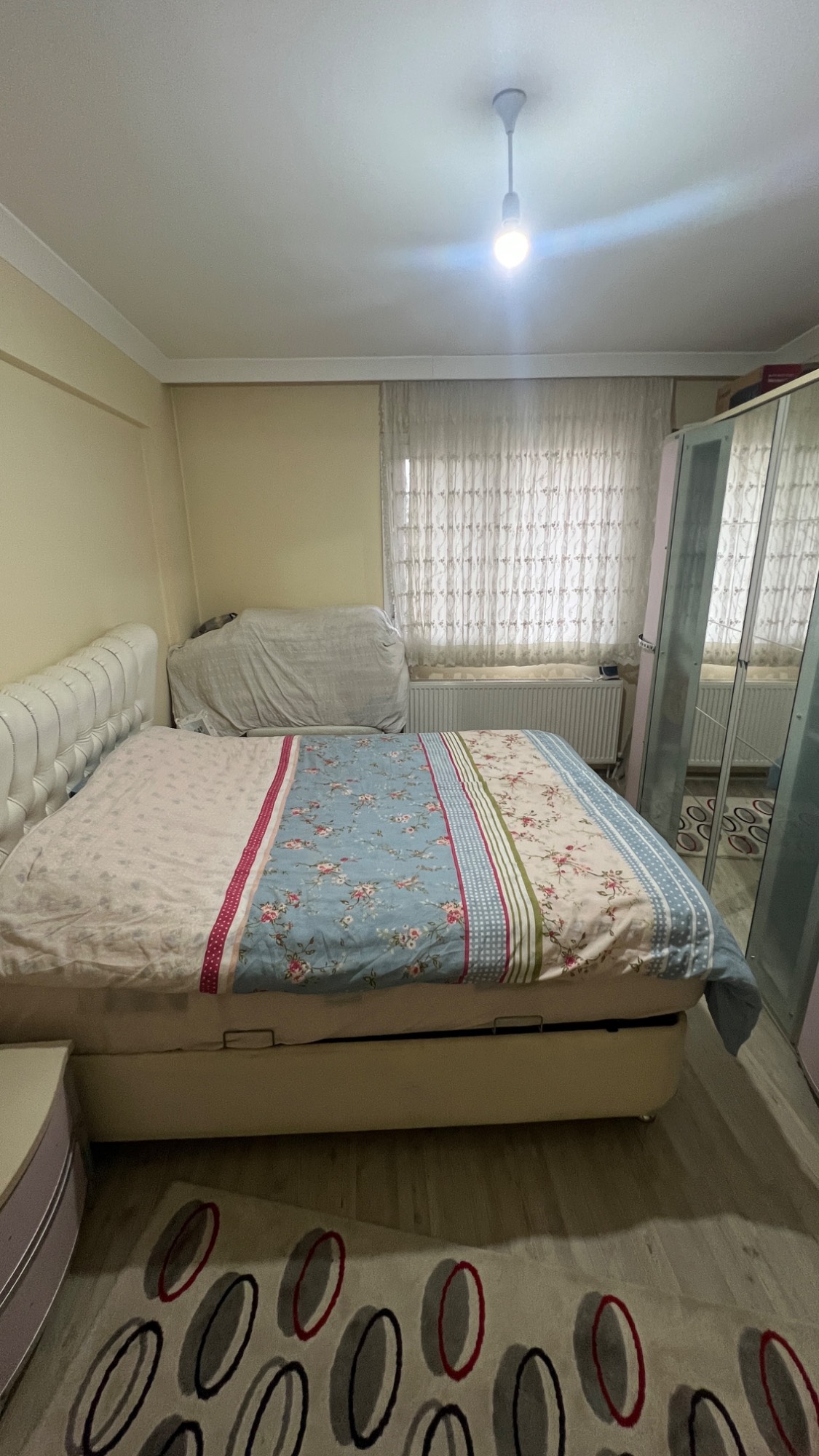 PAZARTESİ PAZARI YAKINI 3 + 1 ARA KAT DOĞALGAZLI SATILIK DAİRE 3+1