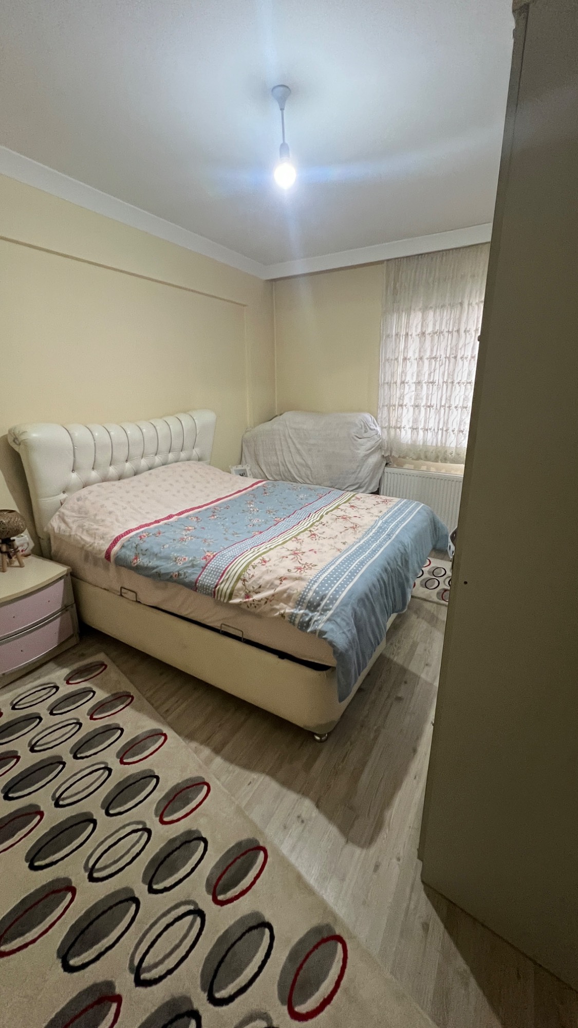 PAZARTESİ PAZARI YAKINI 3 + 1 ARA KAT DOĞALGAZLI SATILIK DAİRE 3+1