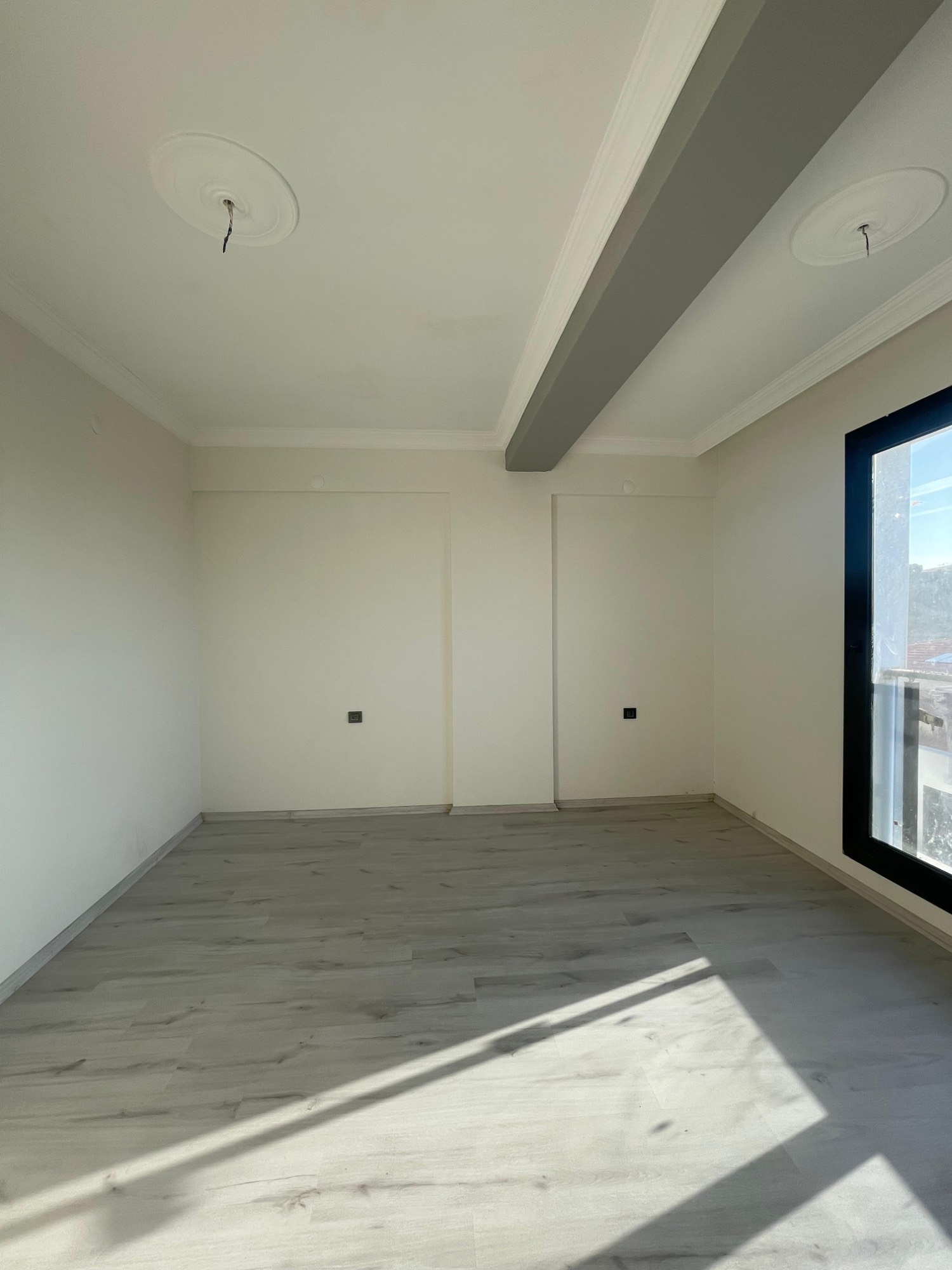 TURGUTLU ERGENEKON  MAHALLESİ’NDE UYGUN FİYATA 3 + 1 DAİRE