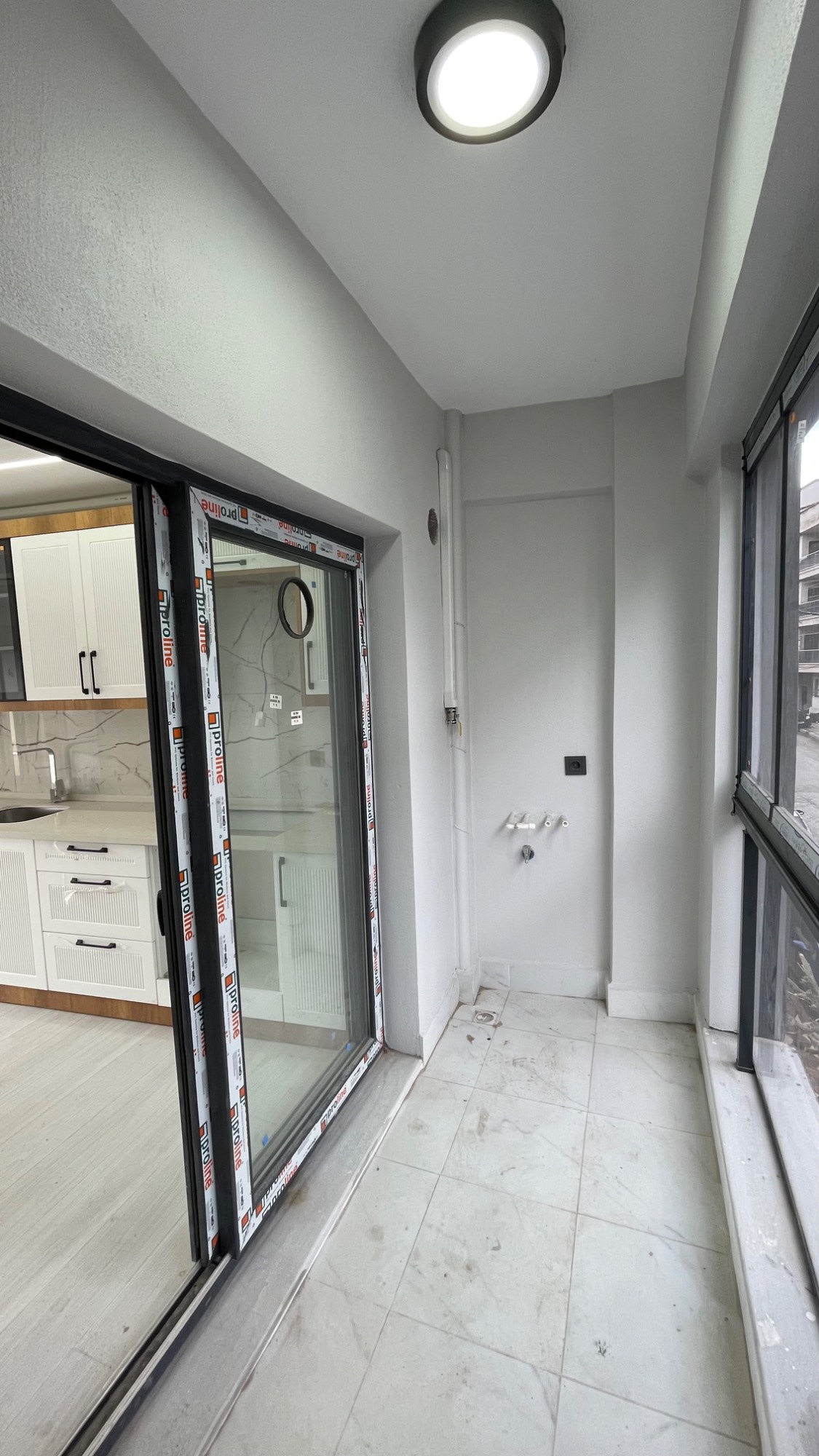 TURGUTLU ŞEHİTLER MAHALLESİ’NDE ASANSÖRLÜ 3 + 1 LÜKS DAİRE