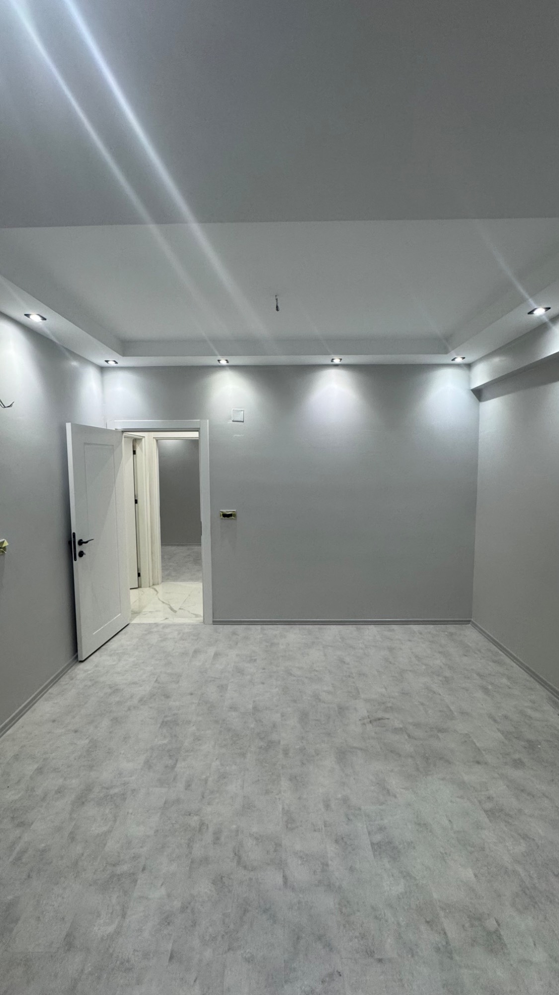 TURGUTLU SATILIK ERGENEKON MAH LÜKS İŞÇİLİKLİ YERDEN ISITMALI 2 + 1 DAİRE