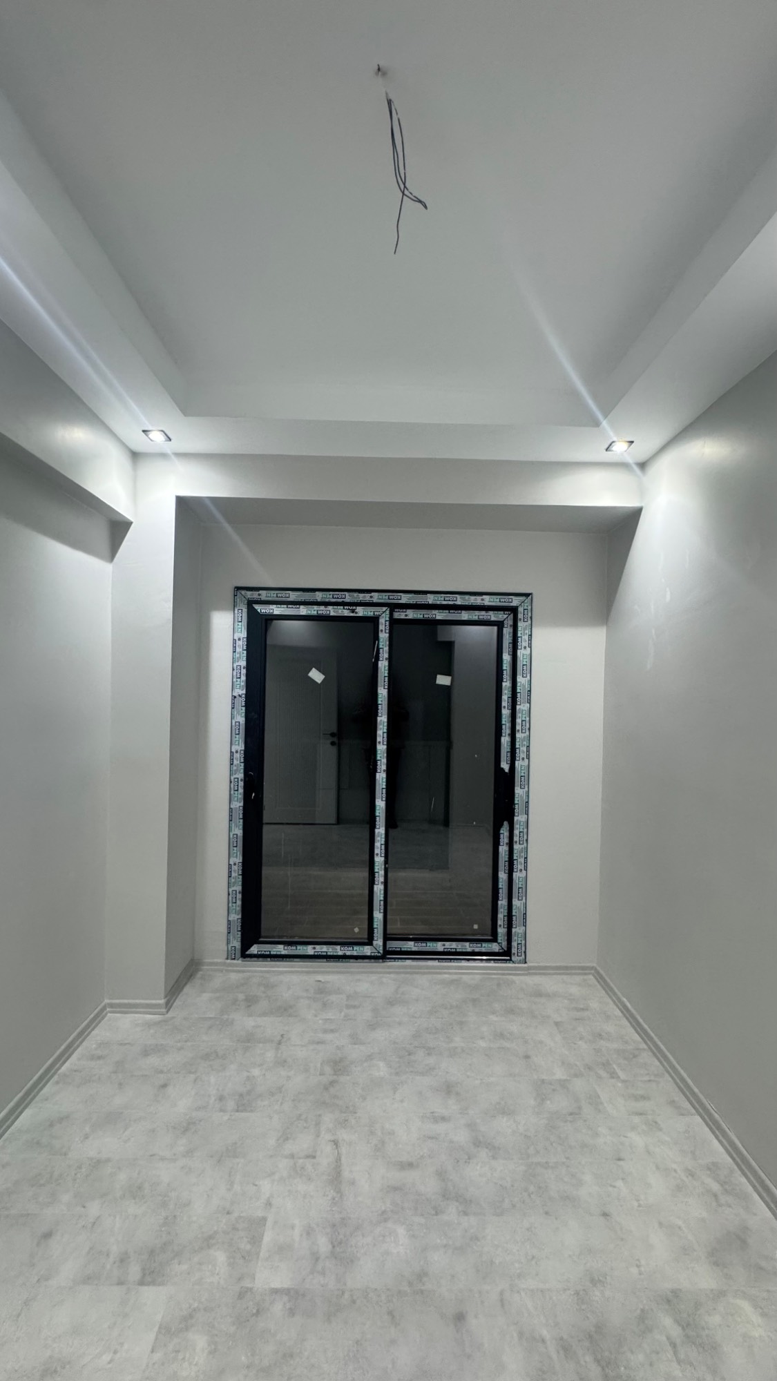 TURGUTLU SATILIK ERGENEKON MAH LÜKS İŞÇİLİKLİ YERDEN ISITMALI 2 + 1 DAİRE