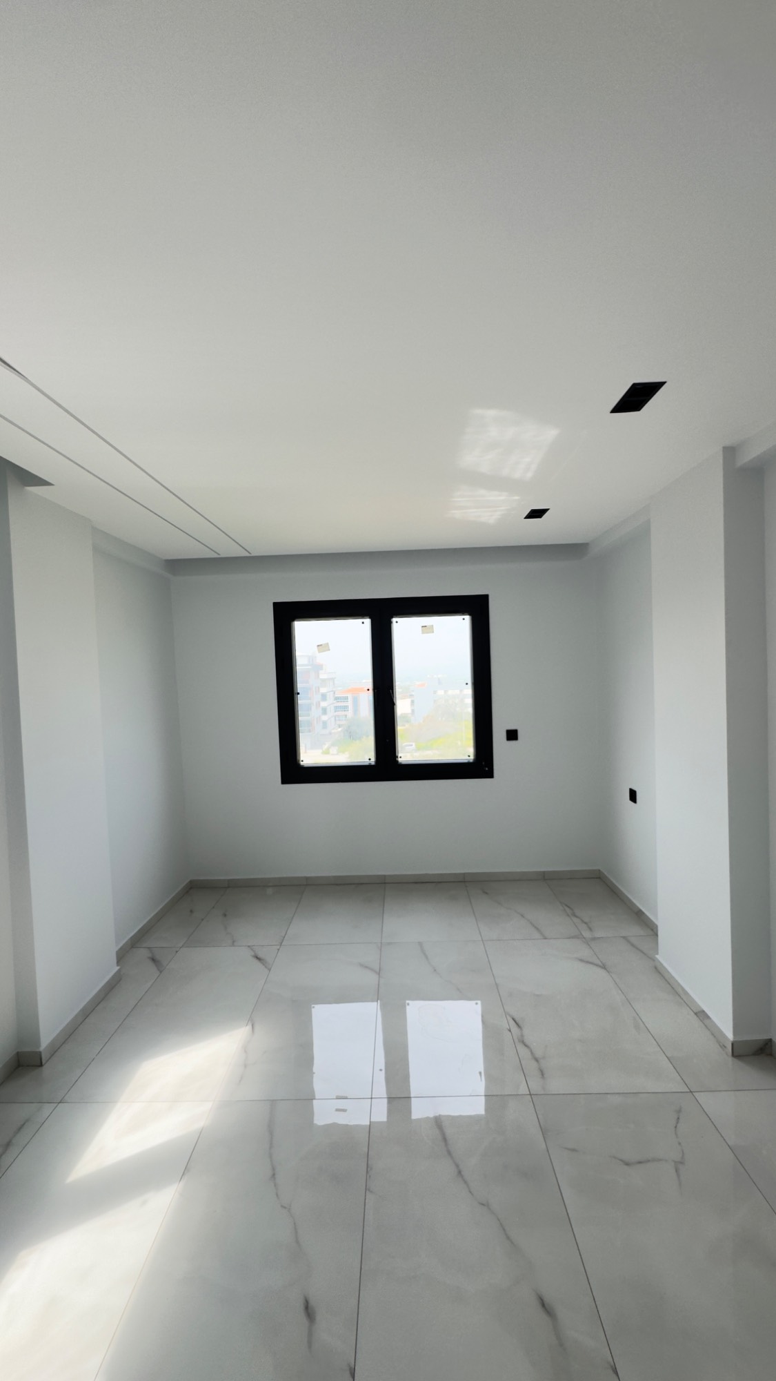 TURGUTLU ERGENEKON MAHALLESİ’NDE ULTRA LÜKS YERDEN ISITMALI 3 + 1 DAİRE