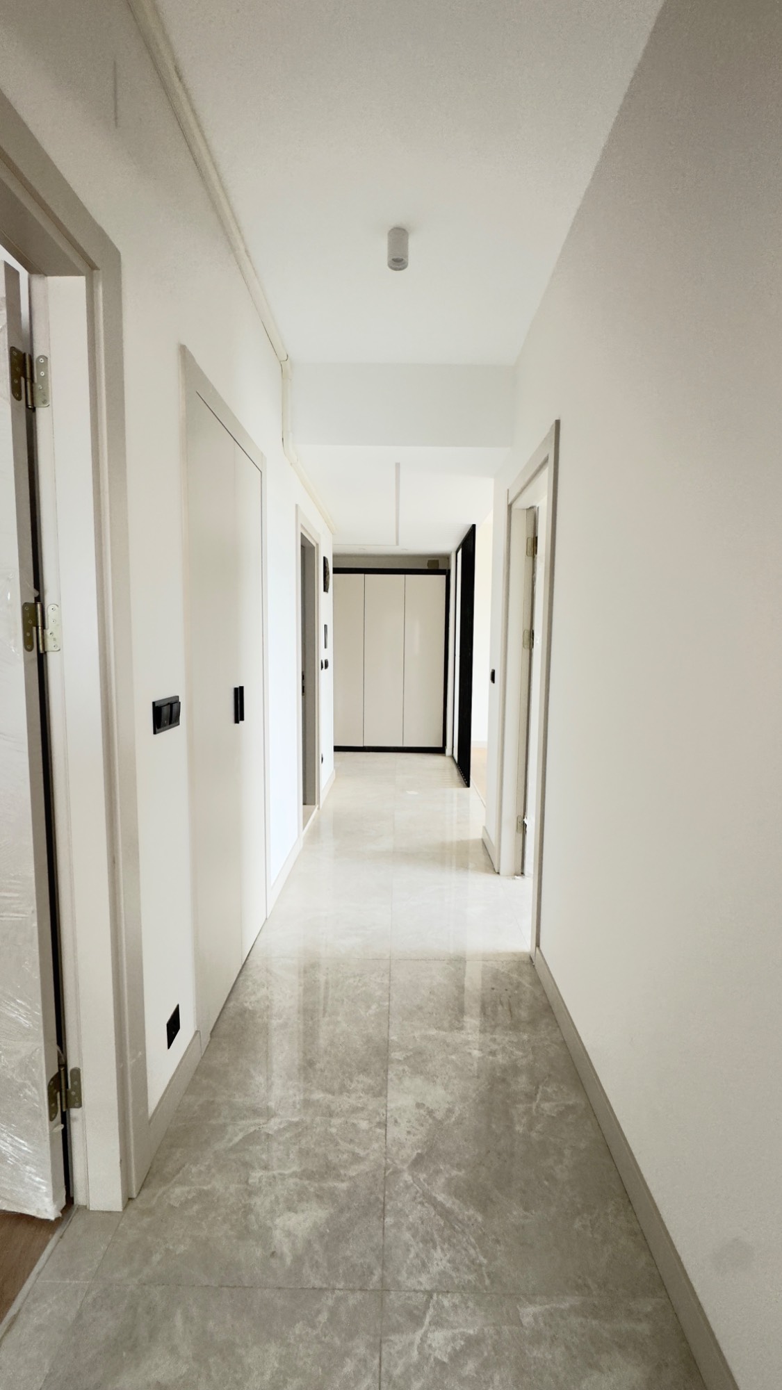 TURGUTLU ERGENEKON MAHALLESİ’NDE ULTRA LÜKS YERDEN ISITMALI 3 + 1 DAİRE
