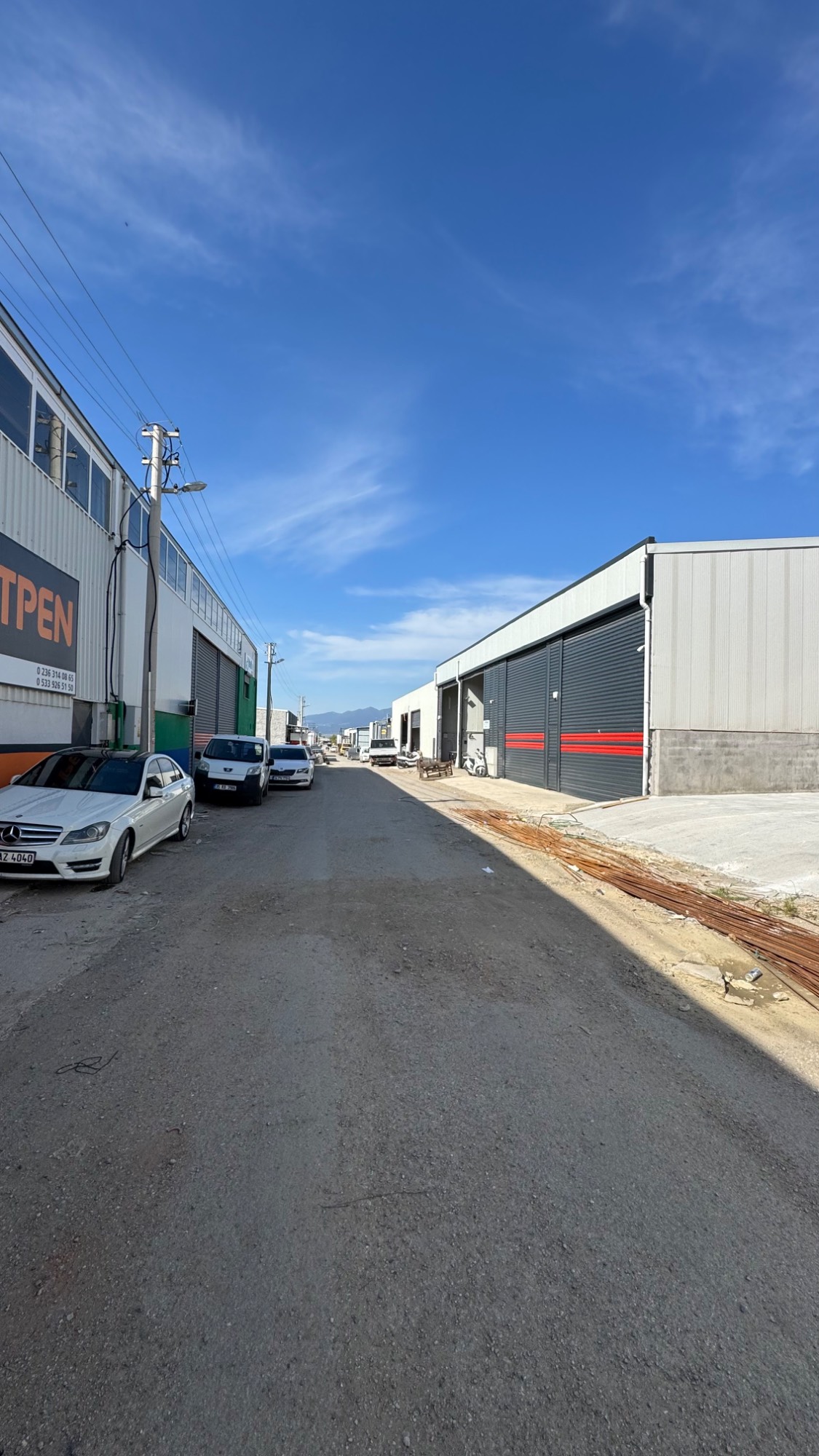 FATİH SANAYİ SİTESİ’NDE 300 METRE BATARLI NE KİRALIK DÜKKAN