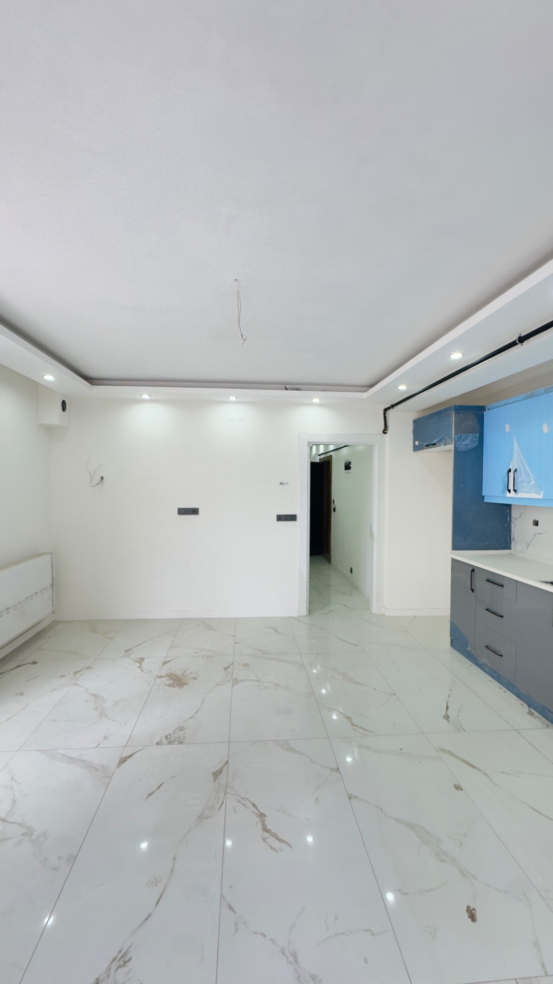 TURGUTLU ERGENEKON MAHALLESİ’NDE AÇIK MUTFAK ZEMİN KAT 3 + 1 DAİRE