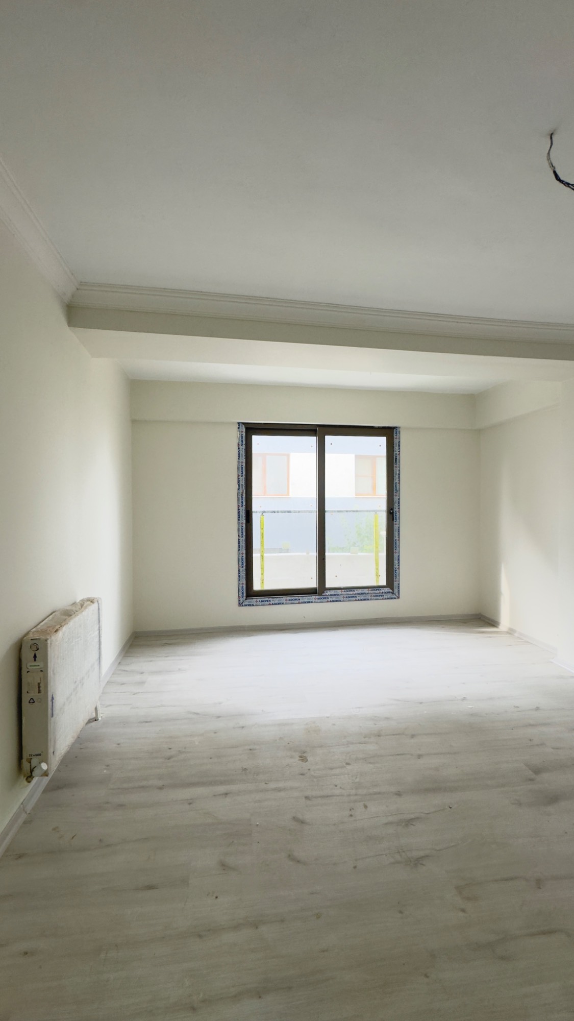 TURGUTLU ERGENEKON MAHALLESİ’NDE AÇIK MUTFAK ZEMİN KAT 3 + 1 DAİRE