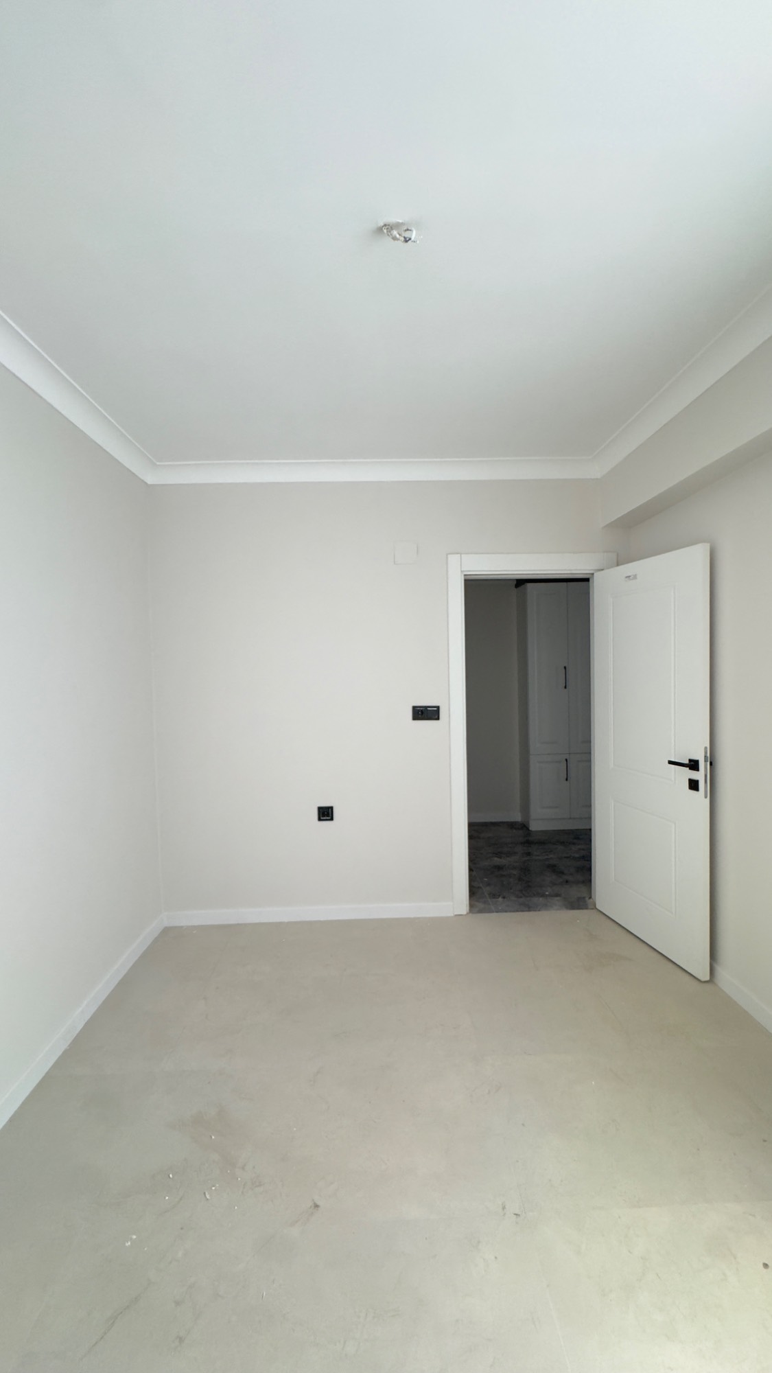 TURGUTLU SATILIK YEDI EYLÜL MAH KERVANYOLU ARA SOKAĞI’NDA 3 + 1 DAİRE
