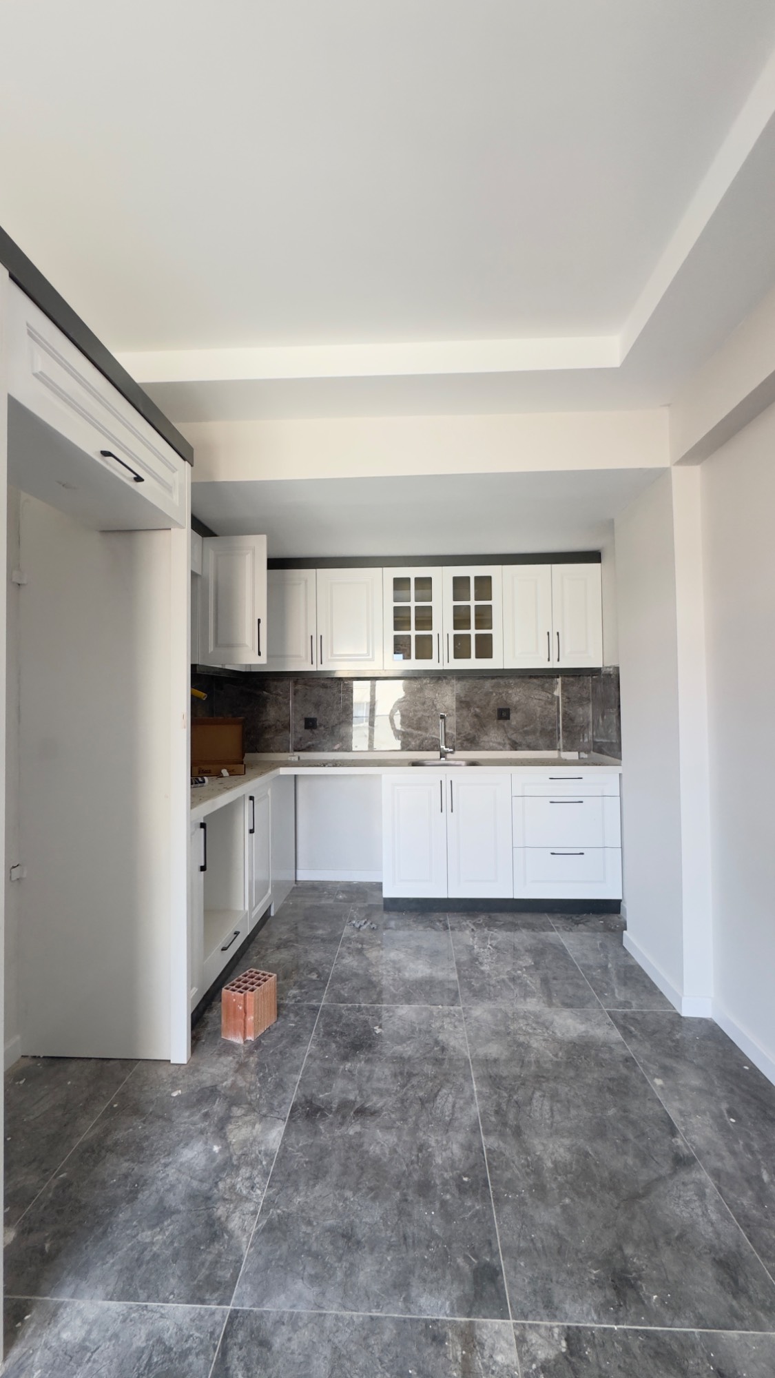 TURGUTLU SATILIK YEDI EYLÜL MAH KERVANYOLU ARA SOKAĞI’NDA 3 + 1 DAİRE