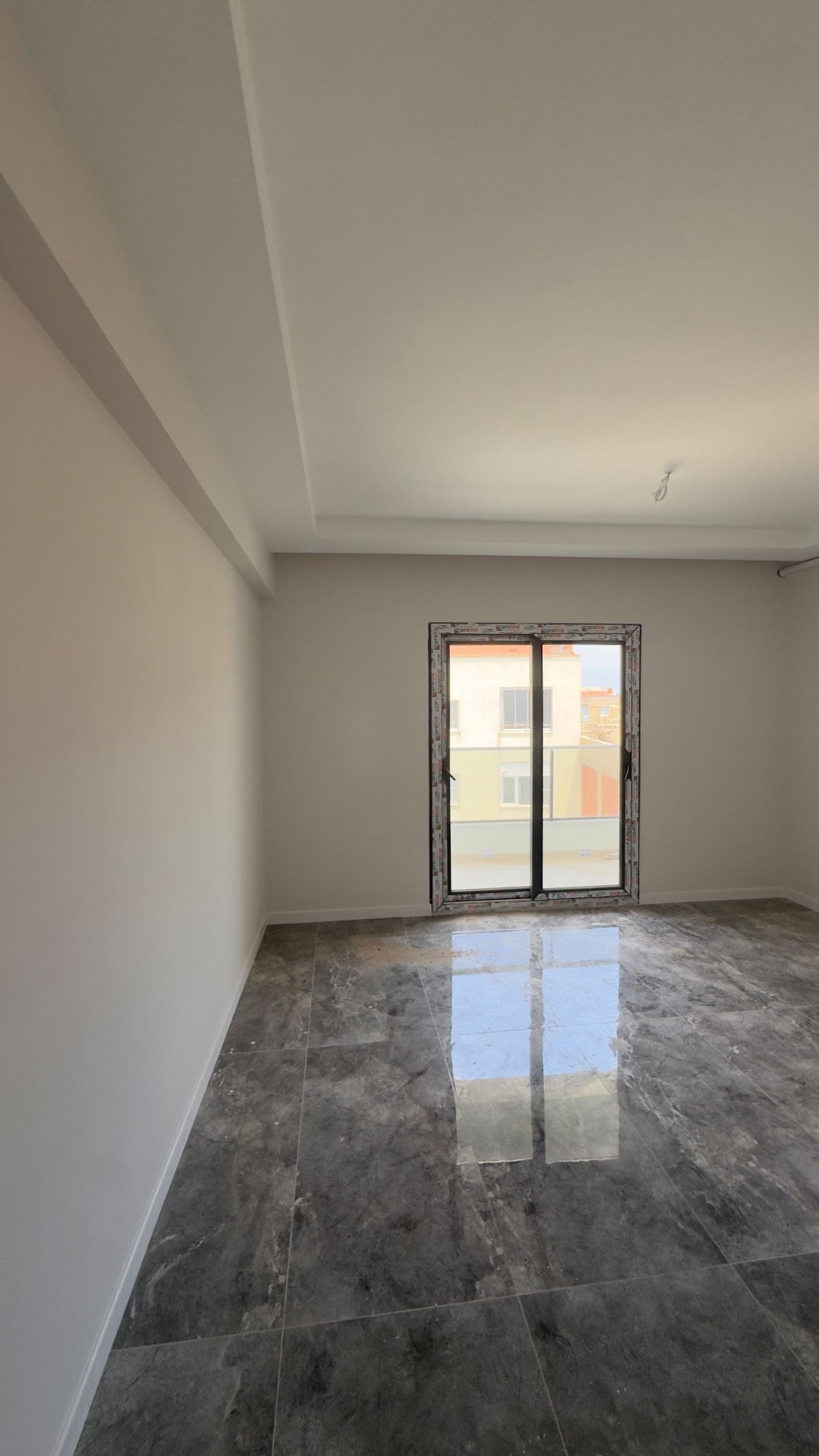 TURGUTLU SATILIK YEDI EYLÜL MAH KERVANYOLU ARA SOKAĞI’NDA 3 + 1 DAİRE