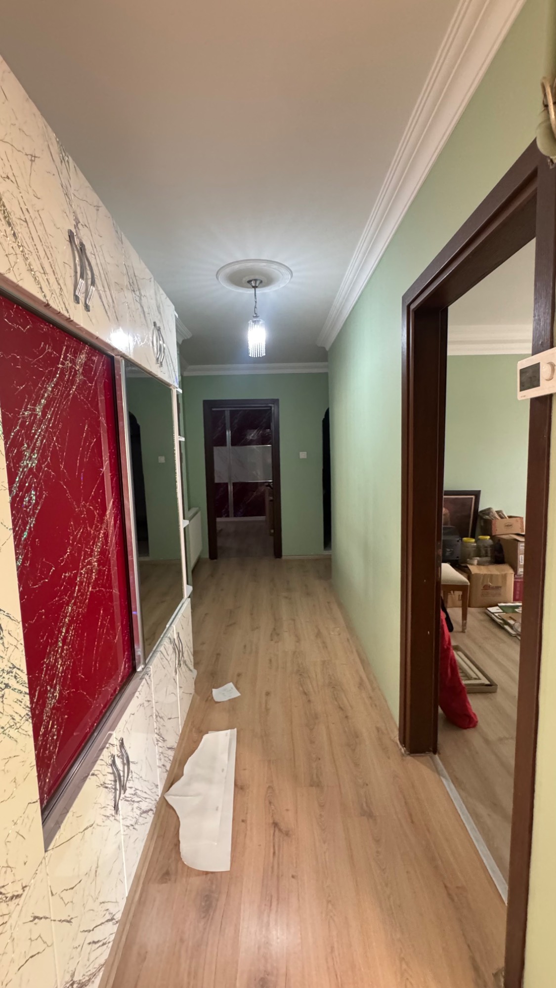 YENİ MAHALLE SON SOKAK IRLAMAZ VADİSİ KARŞISI 3 + 1 ASANSÖRLÜ DAİRE
