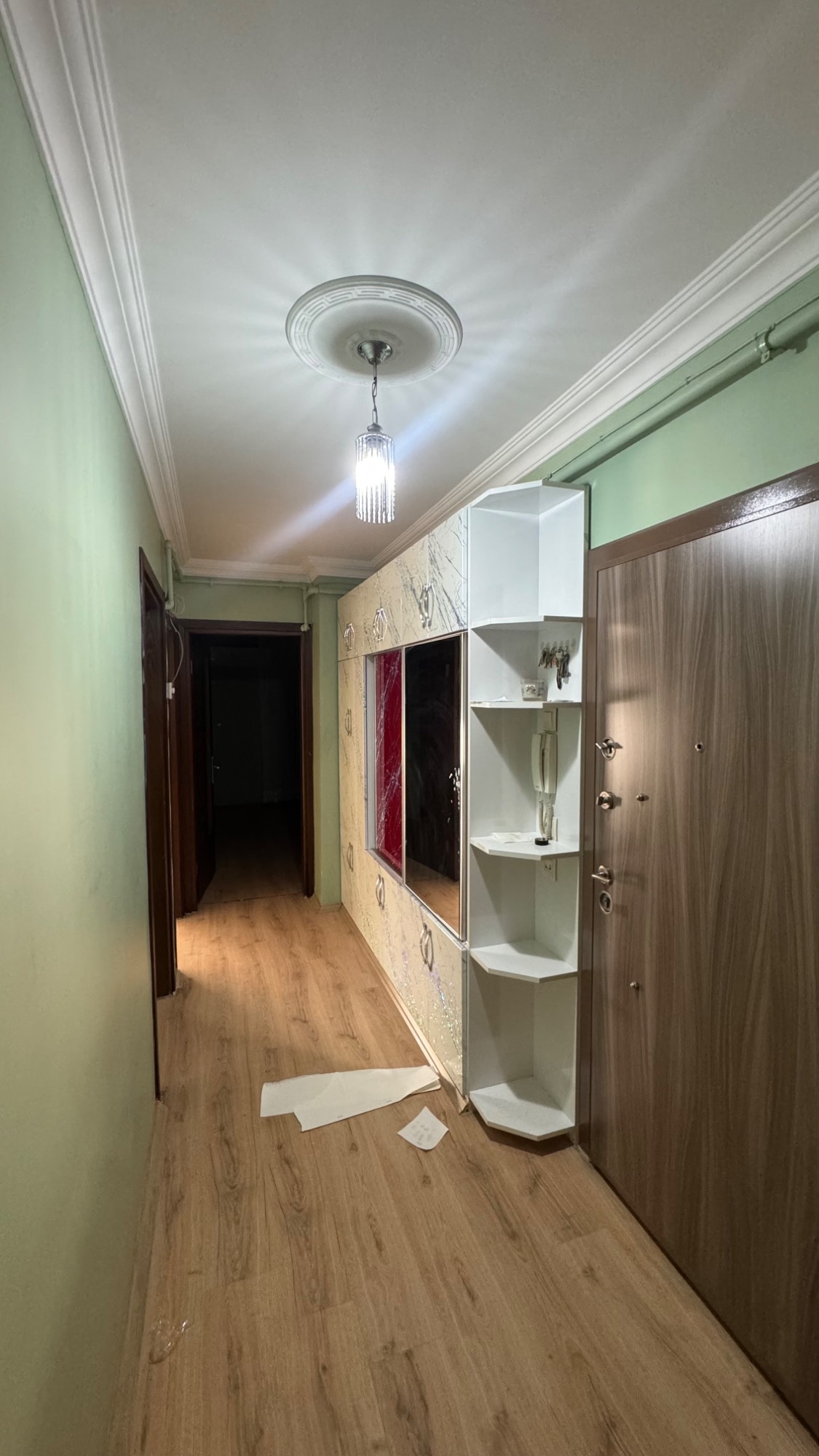 YENİ MAHALLE SON SOKAK IRLAMAZ VADİSİ KARŞISI 3 + 1 ASANSÖRLÜ DAİRE