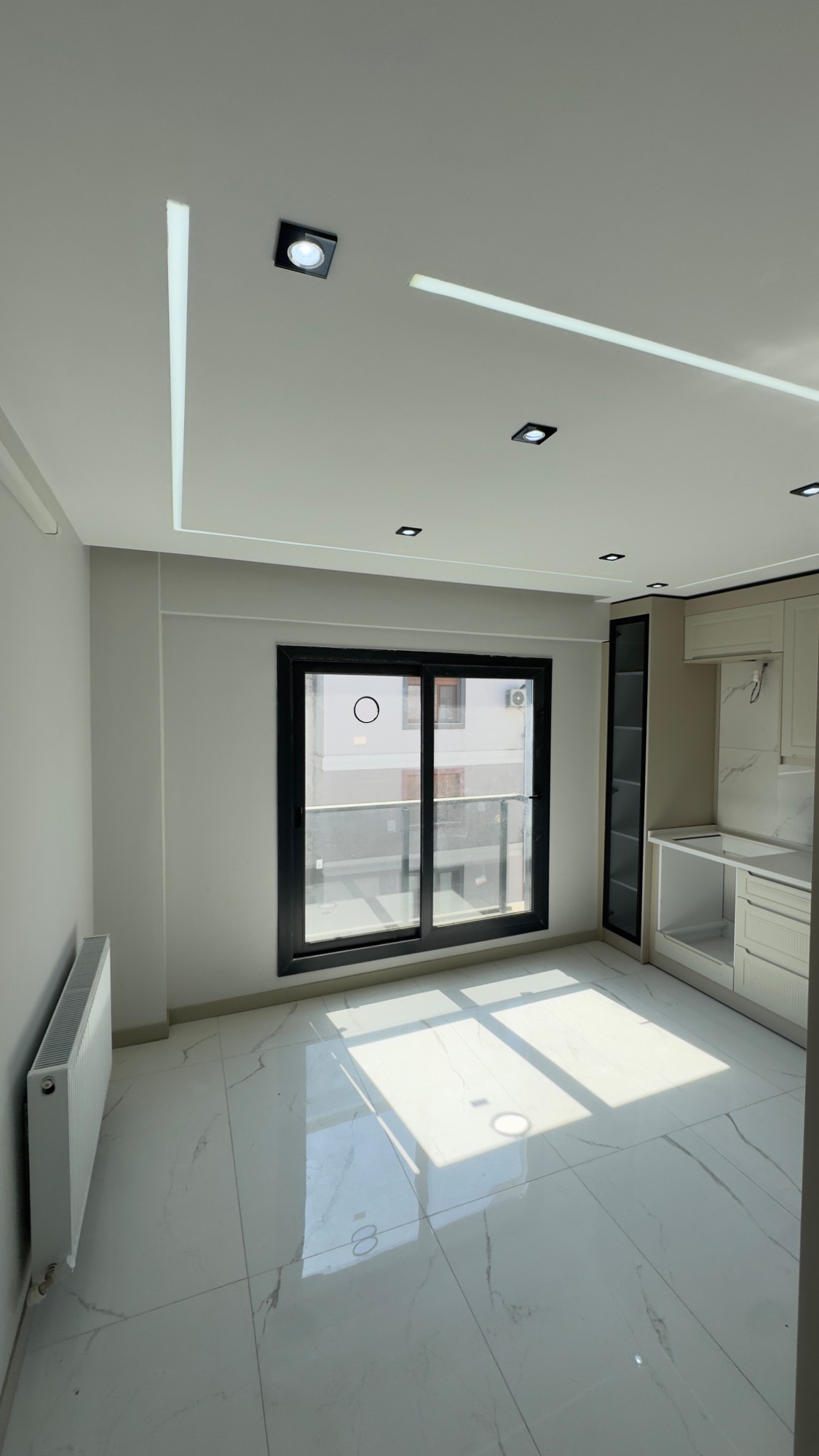 TURGUTLU  ACARLAR MAHALLESİ 2 + 1 SATILIK DAİRE
