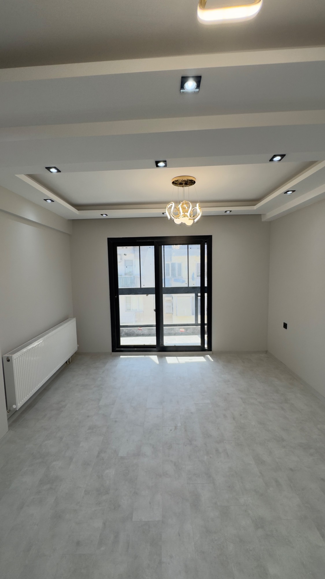 TURGUTLU  ACARLAR MAHALLESİ 2 + 1 SATILIK DAİRE