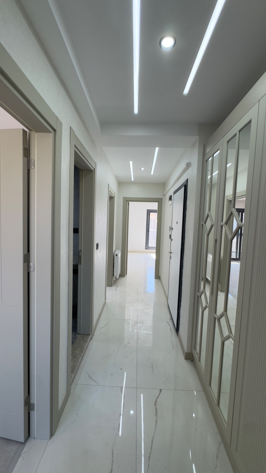 TURGUTLU  ACARLAR MAHALLESİ 2 + 1 SATILIK DAİRE