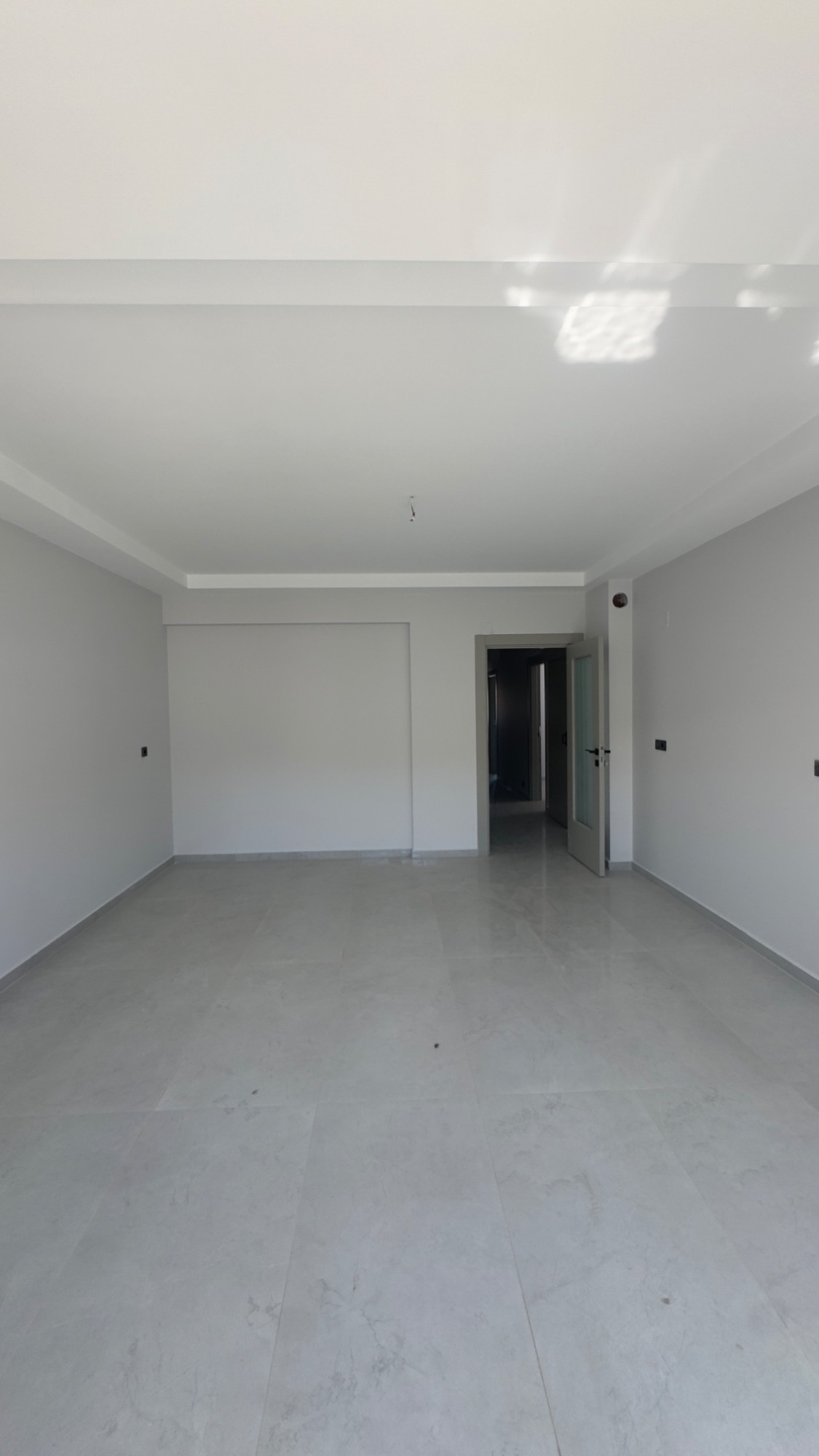 TURGUTLU ERGENEKON’DA ULTRA LÜKS İŞÇİLİKLE 3 + 1 DAİRE