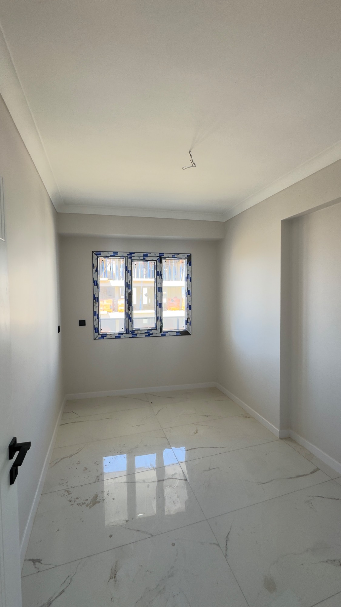 ERGENEKON MAHALLESİ’NDE GENİŞ 2 + 1 LÜKS DAİRE