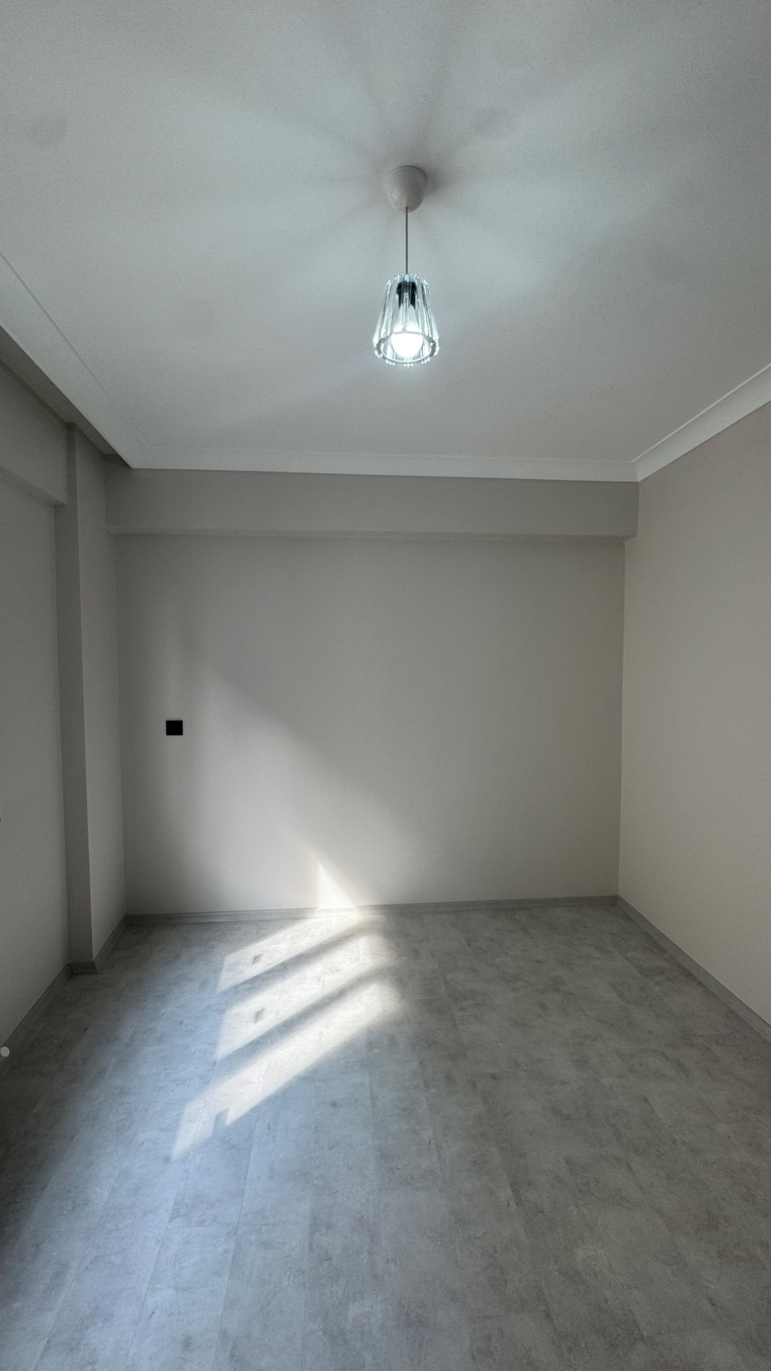 TURGUTLU ŞEHİTLER MAHALLESİ KARAAĞAÇ YOLU 2 + 1 SATILIK DAİRE