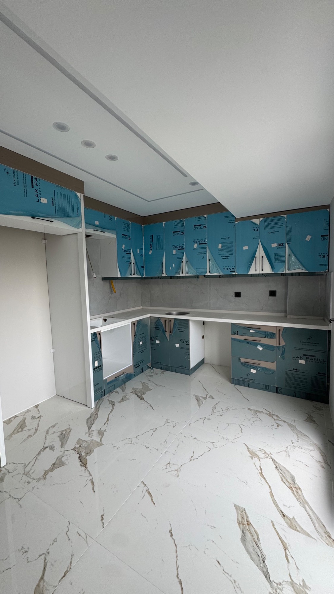 TURGUTLU SELVİTEPE MAHALLESİ’NDE HESAPLI SATILIK 2 + 1 DAİRE