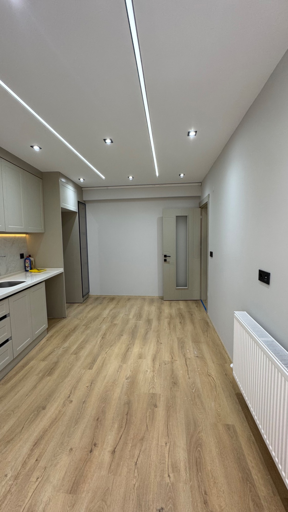 MANİSA TURGUTLU SELVİ TEPE MAHALLESİ GENİŞ 2 + 1 SATILIK DAİRE