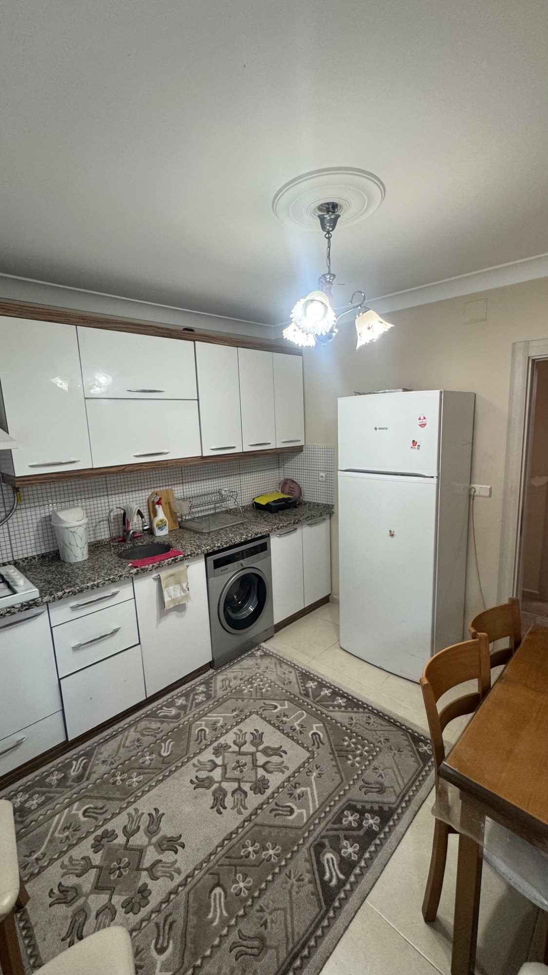 TURGUTLU YENİMAHALLE 2 + 1 EŞYALI KİRALIK DAİRE