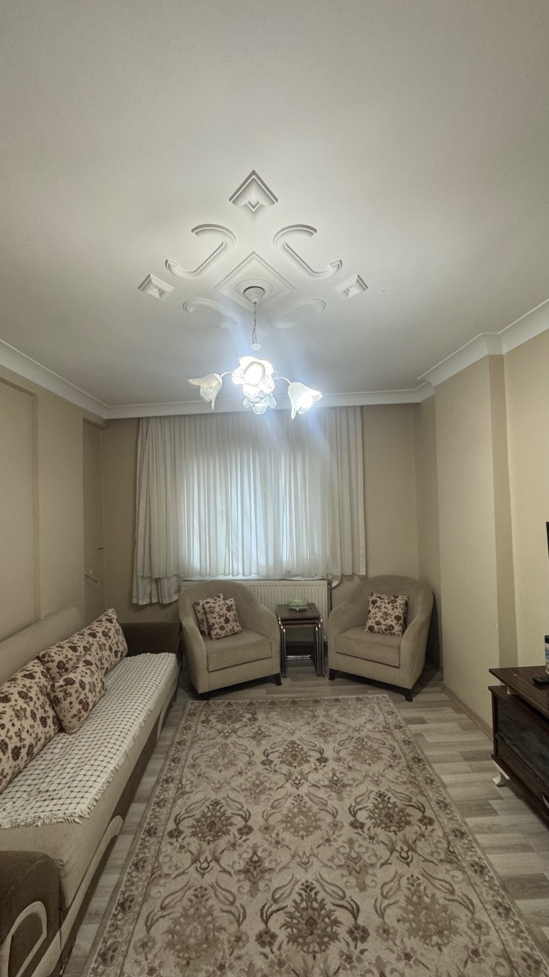 TURGUTLU YENİMAHALLE 2 + 1 EŞYALI KİRALIK DAİRE